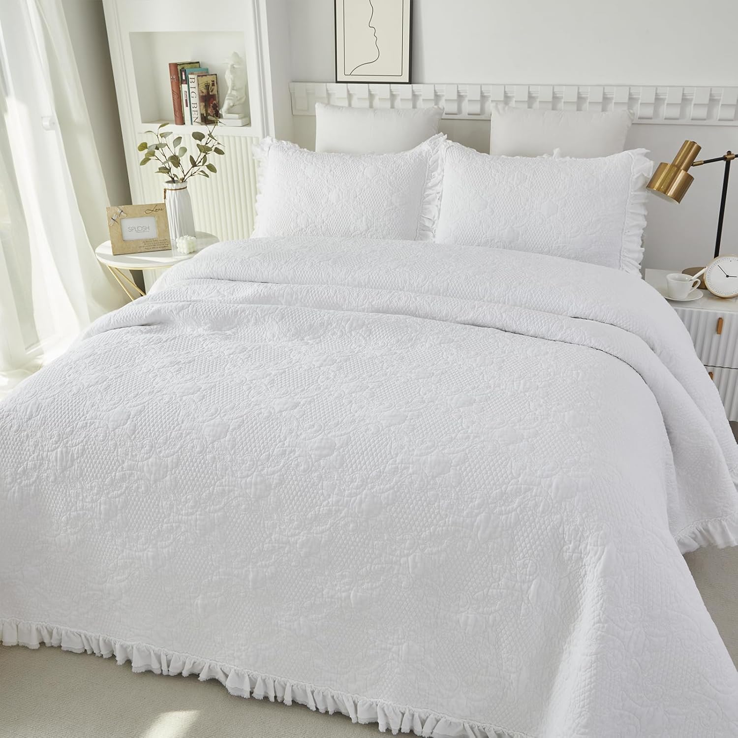 Brandream White Quilt Set King Size Cotton Farmhouse Paisley Matelasse Coverlet Set Ruffle Bedspread
