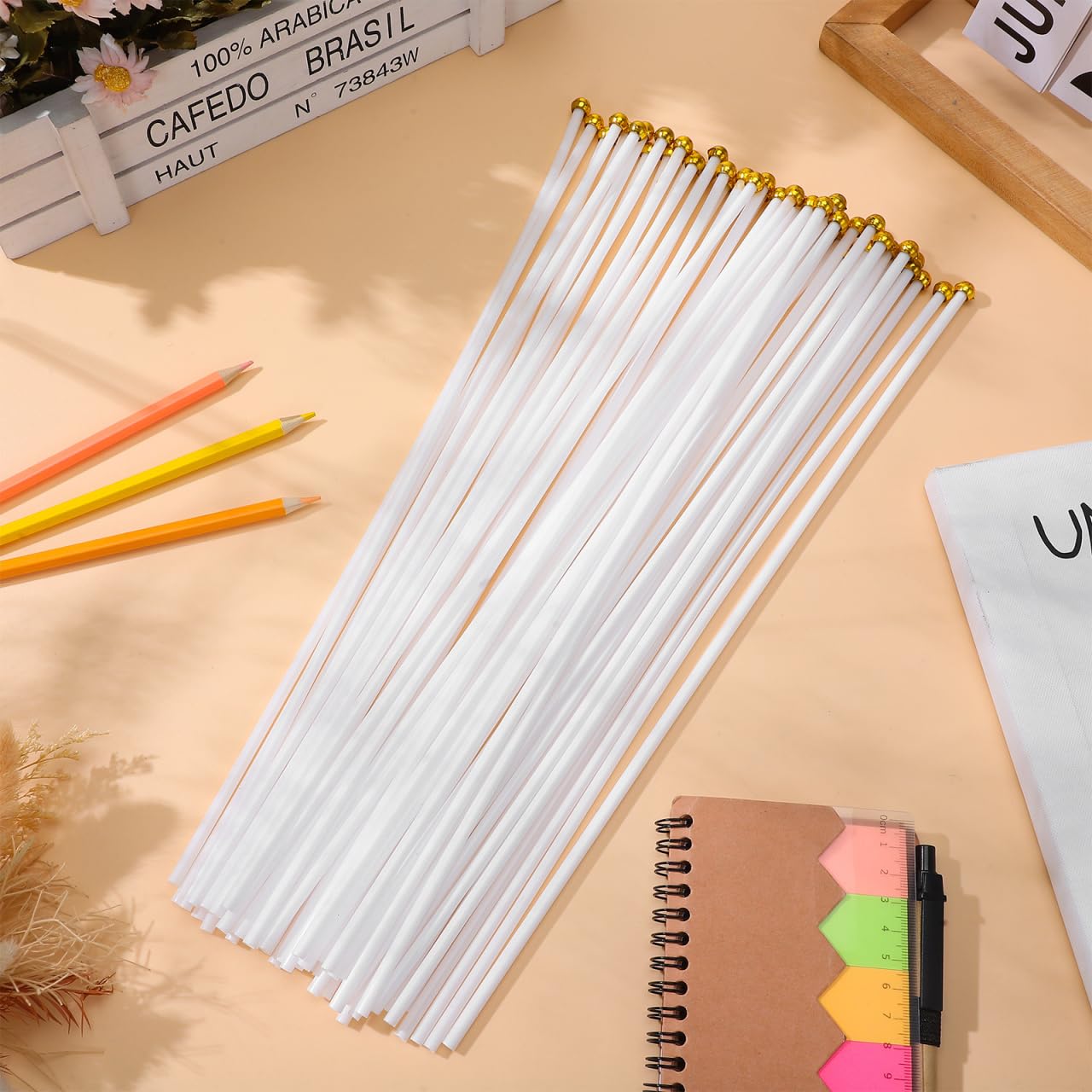 Yardwe 50 PièCes MâT De Drapeau en Plastique Rigide Portable LéGer pour Bureau ÉCole RéUnion DéCoration ExtéRieure 40cm