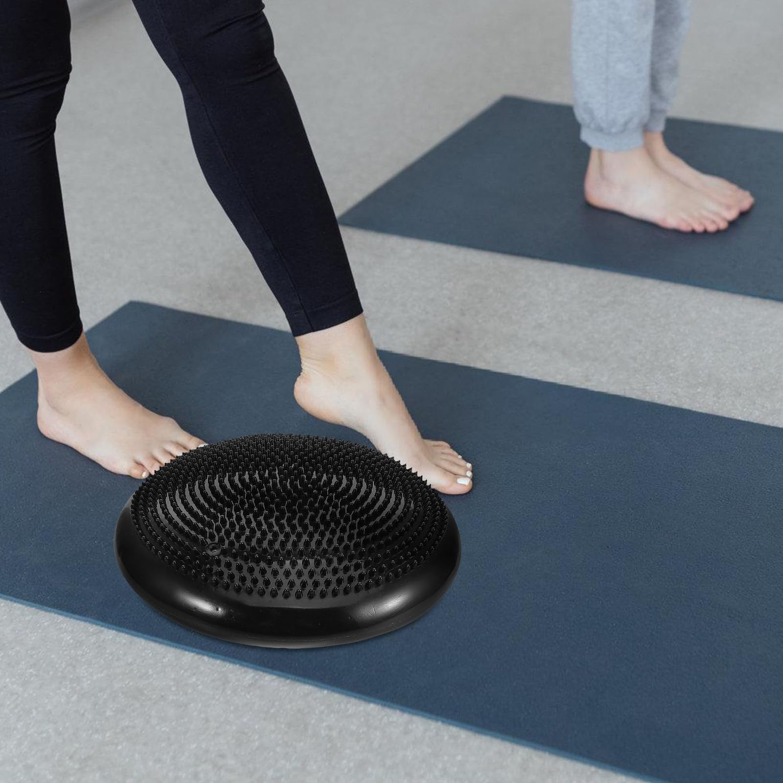 2 Stück Aufblasbares Balance kissen mit Anti rutsch Dicke Massage sitzkissen für Yoga Core training Büro Fitnessstudio und Zuhause Stabil und Vielseitig Einsetzbar