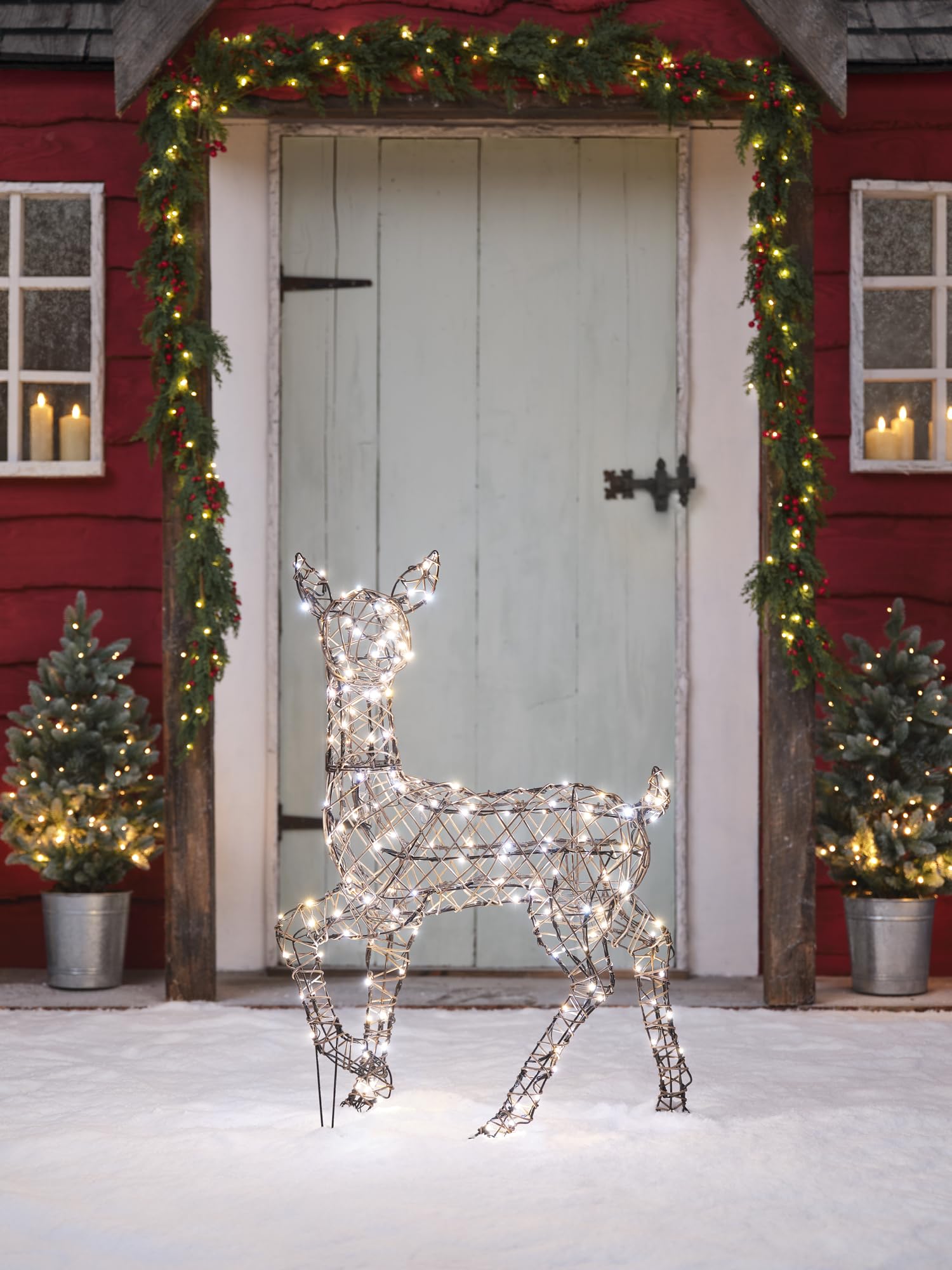 Light4fun Studley-Rattan-Hirsch aus Kunstrattan mit 190 LEDs | mit 3 Beleuchtungsmodi | strombetrieben & Timer | Rentier Hirsch | Weihnachtsdeko | wetterfest für Garten außen | Höhe 88 cm