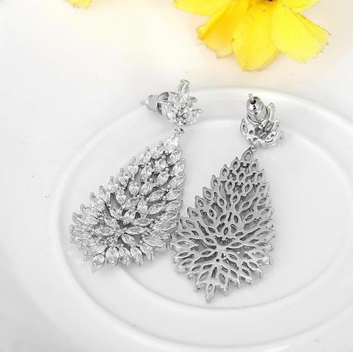 Vista 6 de Aretes colgantes de cristal AAAAA Australia chapados en oro blanco para boda, dama de honor, lágrima transparente, circonita cúbica, para mujeres