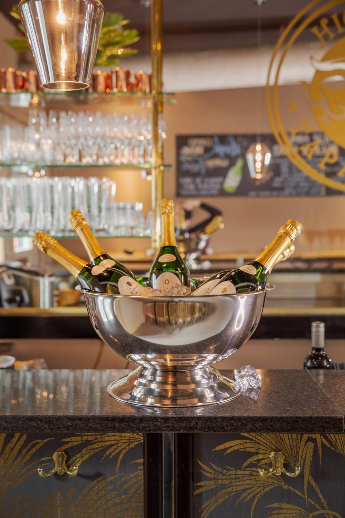 EDZARD Seau à champagne Cara (Diamètre 40 cm, grand) en acier inoxydable – refroidisseur à bouteille à champagne, refroidisseur à boissons pour 6 bouteilles – bol pour vin, champagne et glaçons