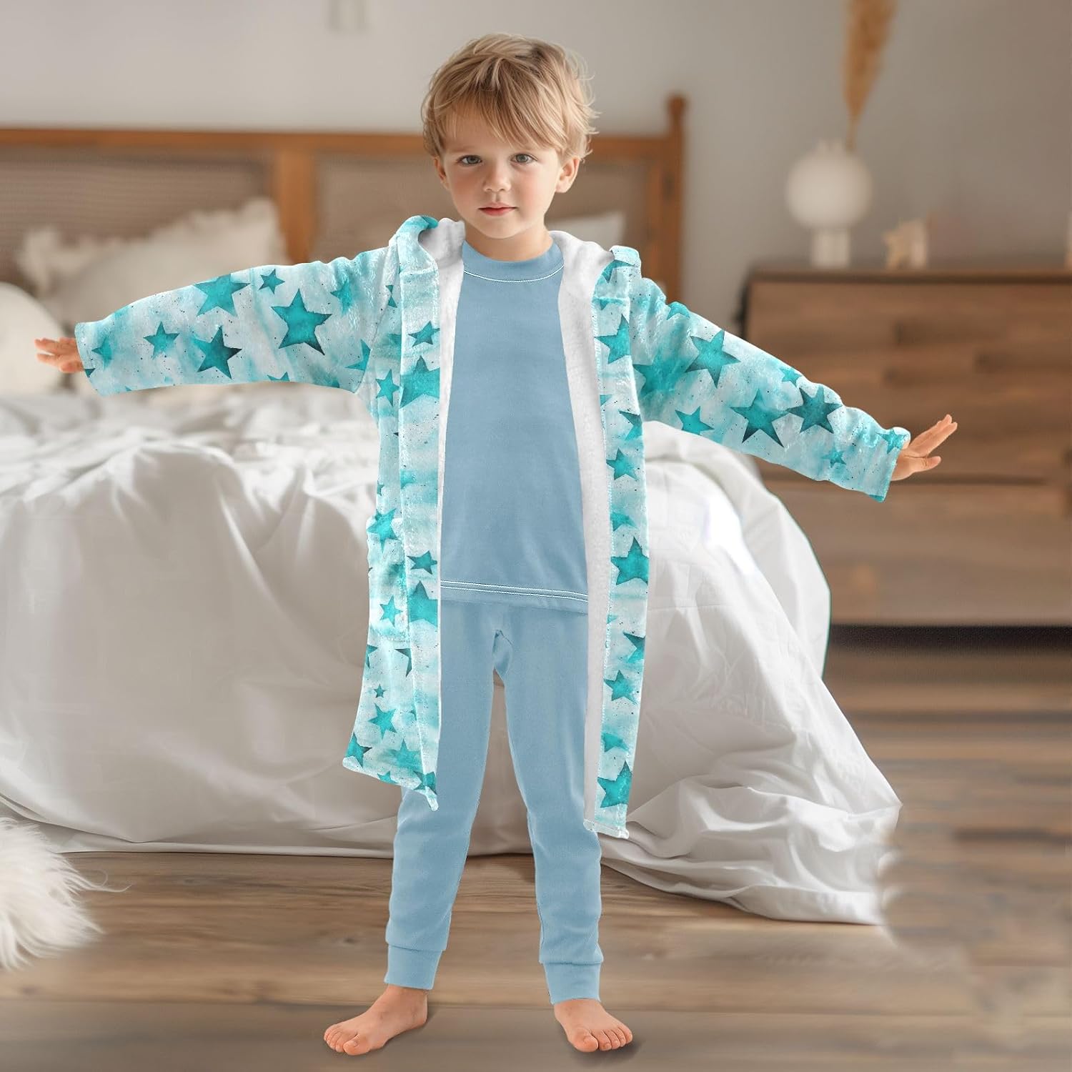 Blue Star Pattern Toddler Hooded Bathrobe for Boys Girls Soft Plush Bath Towel Robe 2-12 Years