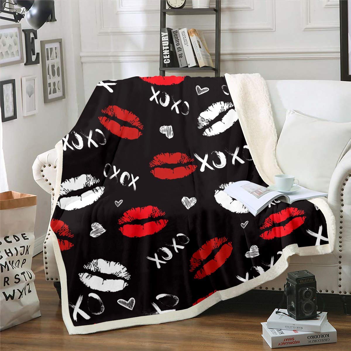 Loussiesd Girls Kiss Feminine Red Lips Fleece Sherpa Blanket for Sofa Couch White Lipstick Print Decor Plush Black Sexy Mouth Pattern Flannel Blanket King 87"*94"