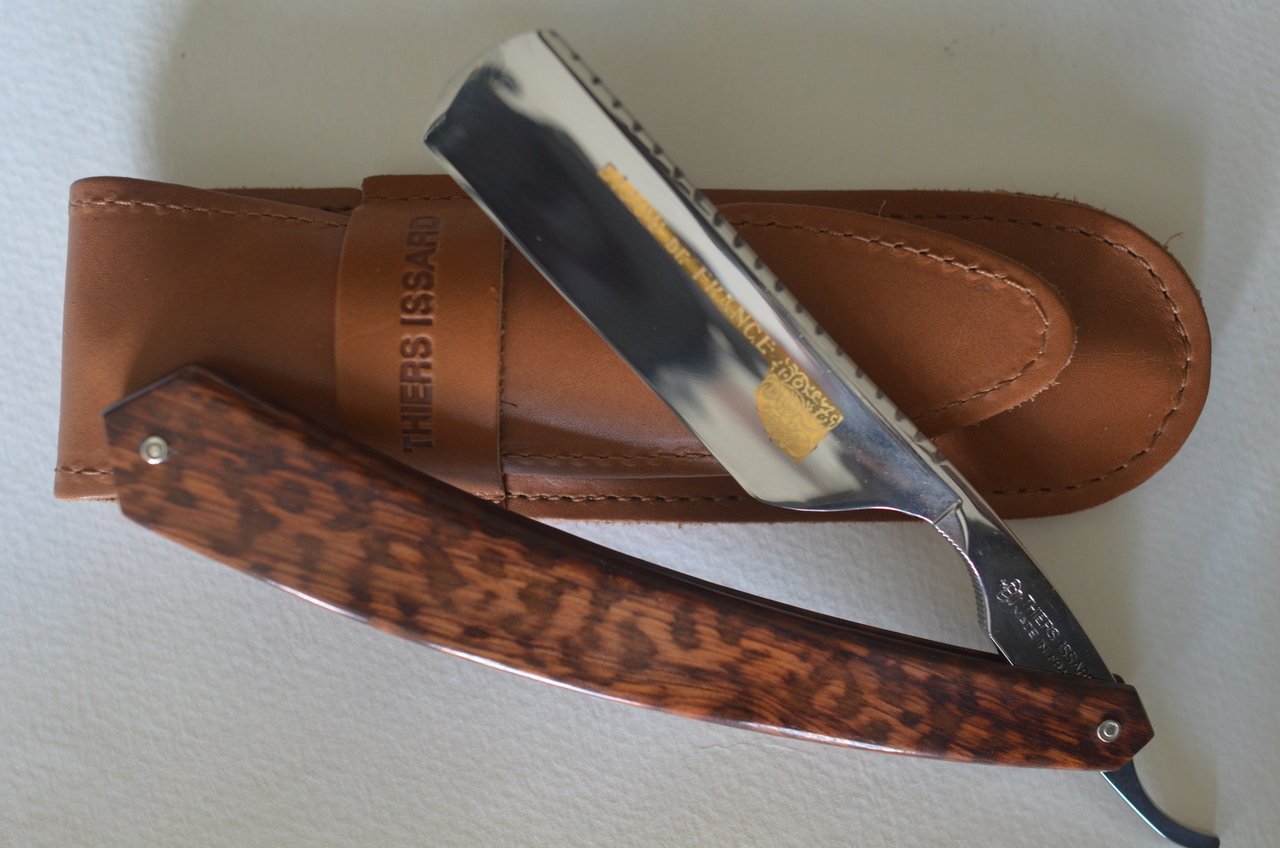 Thiers-Issard 7/8" Straight Razor, Decorated Spine, Round Tip, Snakewood, Bijou de France, Gold