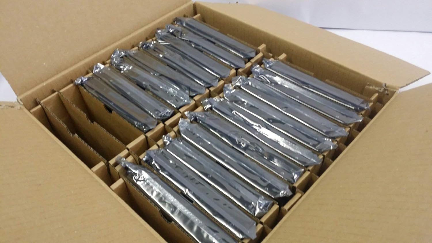 Hitachi 0F10939 2TB 7200RPM SATA 3Gb/s 3.5" 32MB Buffer Hard Disk Drive (Renewed)