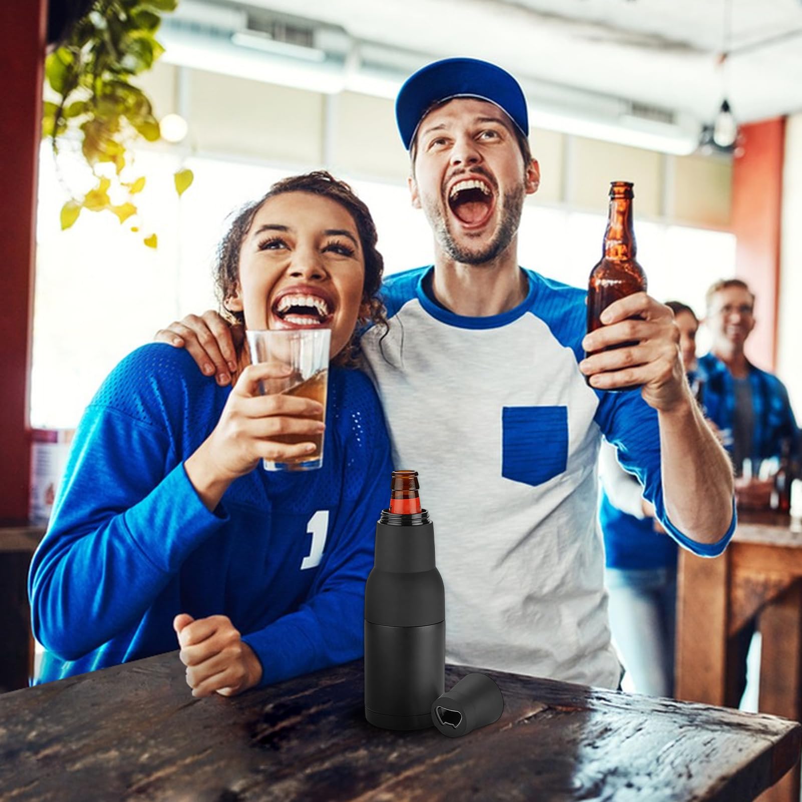 Enfriador de cerveza, portátil, aislante, aislante, mantiene la temperatura óptima, versátil enfriador de latas de cerveza, ideal para eventos al aire libre y uso en viajes