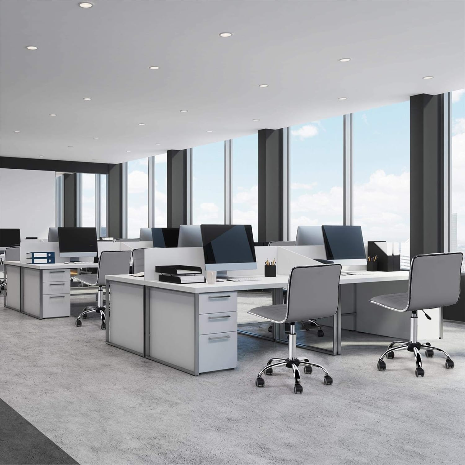 A person sitting in the Yaheetech armless office chair, demonstrating proper ergonomic posture. Insets show correct vs incorrect sitting posture and a close-up of the SGS certified gas lift and 360 degree swivel icon.