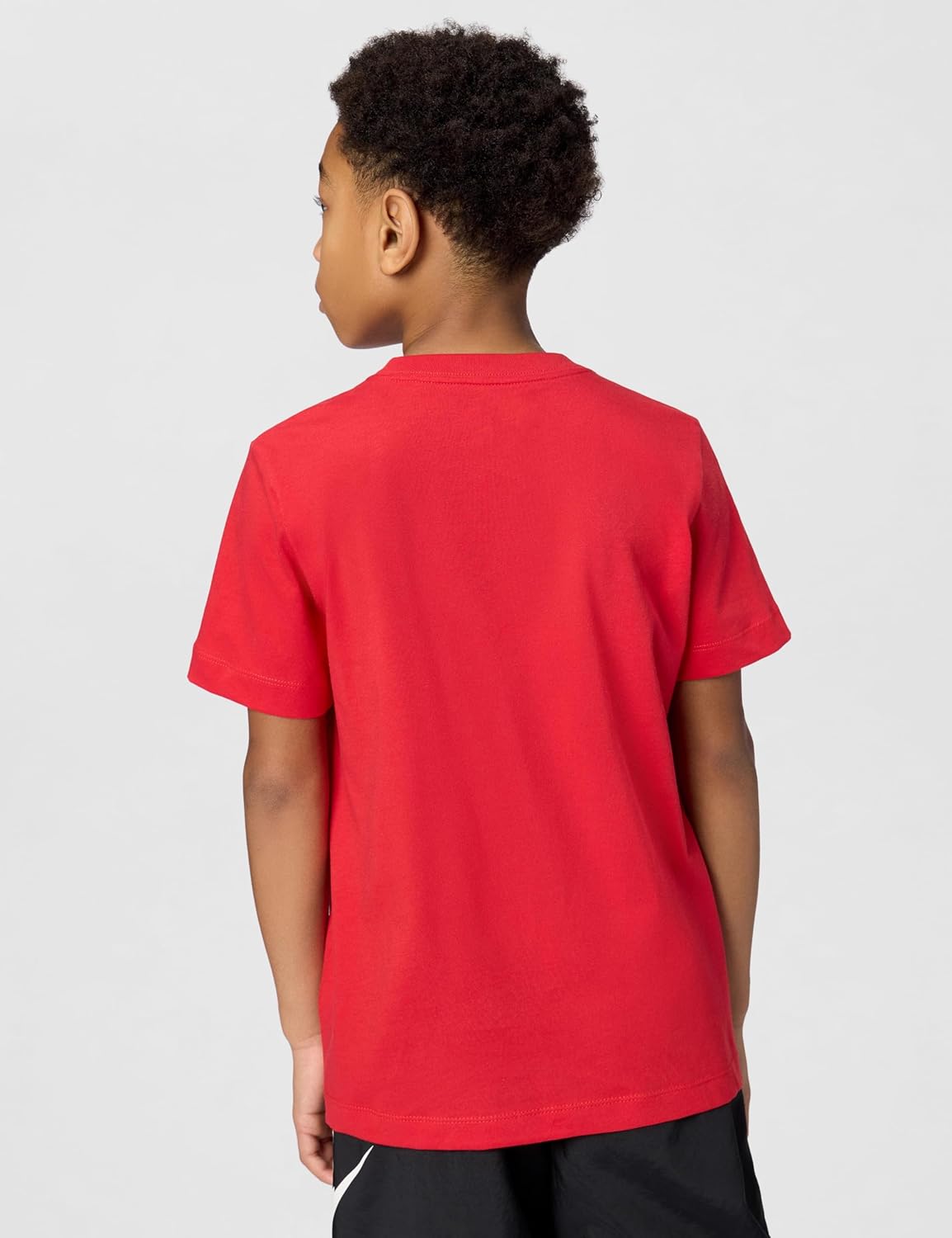 Nike Unisex Big Kids' Club Soccer T-Shirt - Boys and Girls