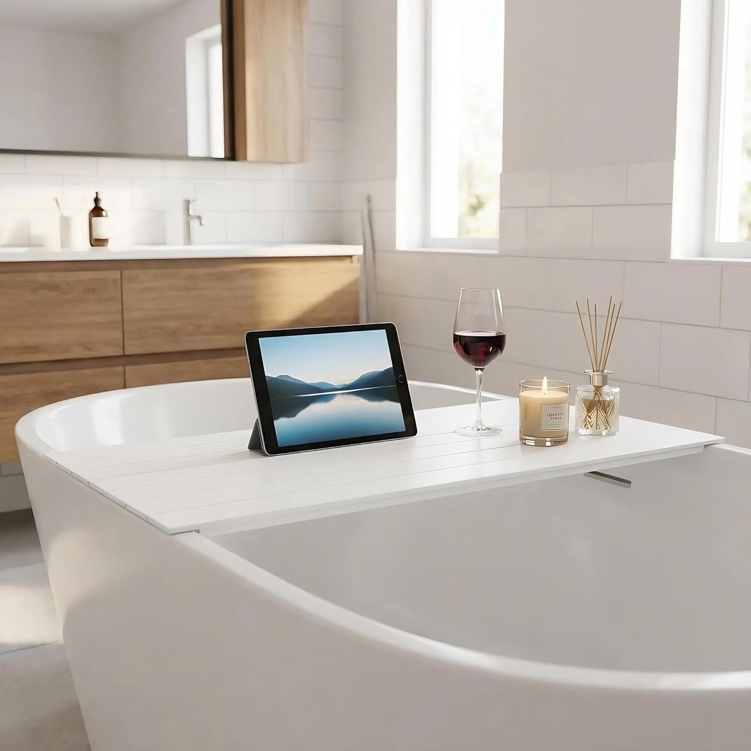 Bathtub Cover 70.8" x 31.5" Folding PVC Bathtub Cover Adjustable Anti-dust Shutter Bath Lid Insulation Bathtub Tray for Most Tubs in Home, Bathroom, Spa (White)