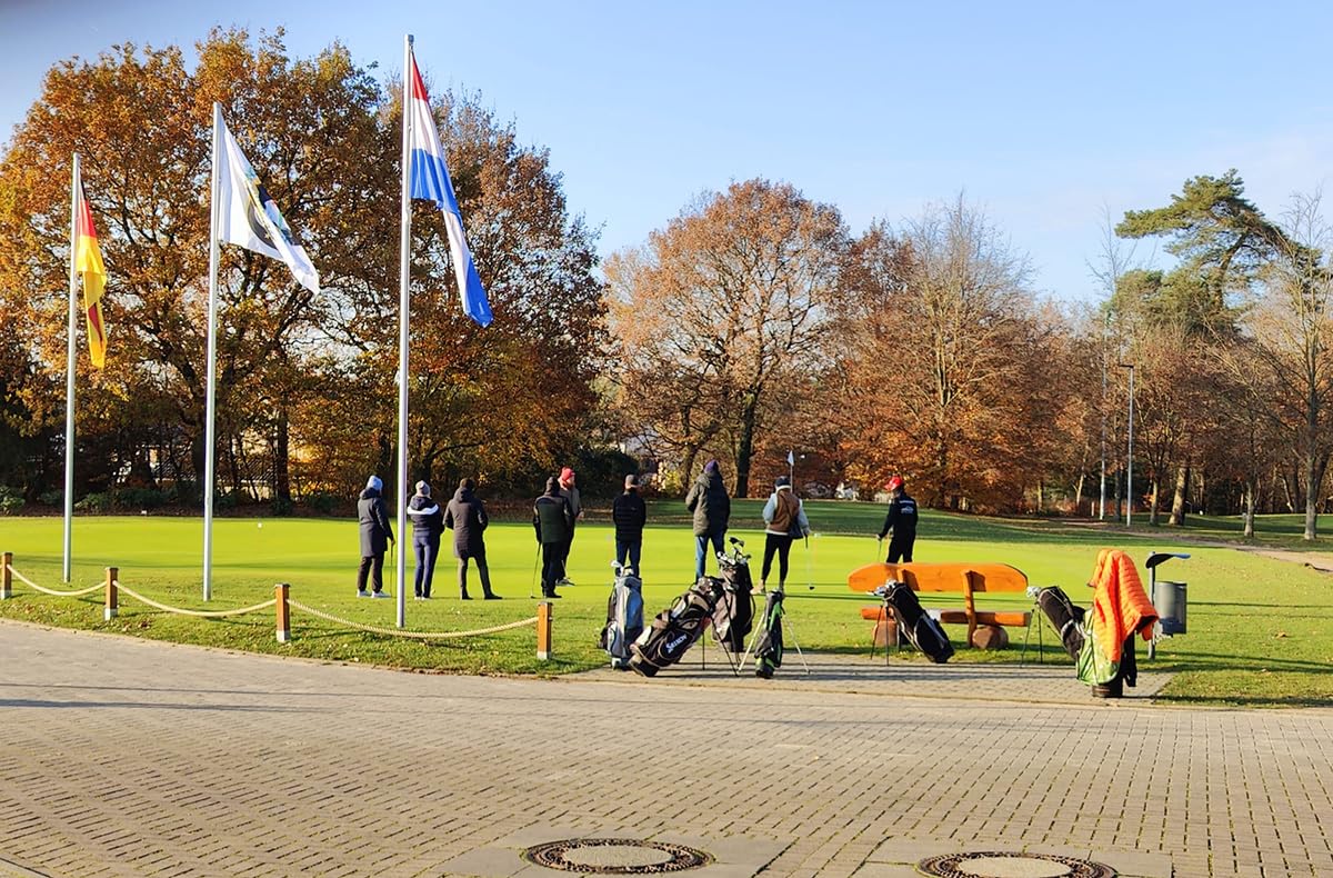 JOCHEN SCHWEIZER Geschenkgutschein: Golf Schnupperkurs Wassenberg