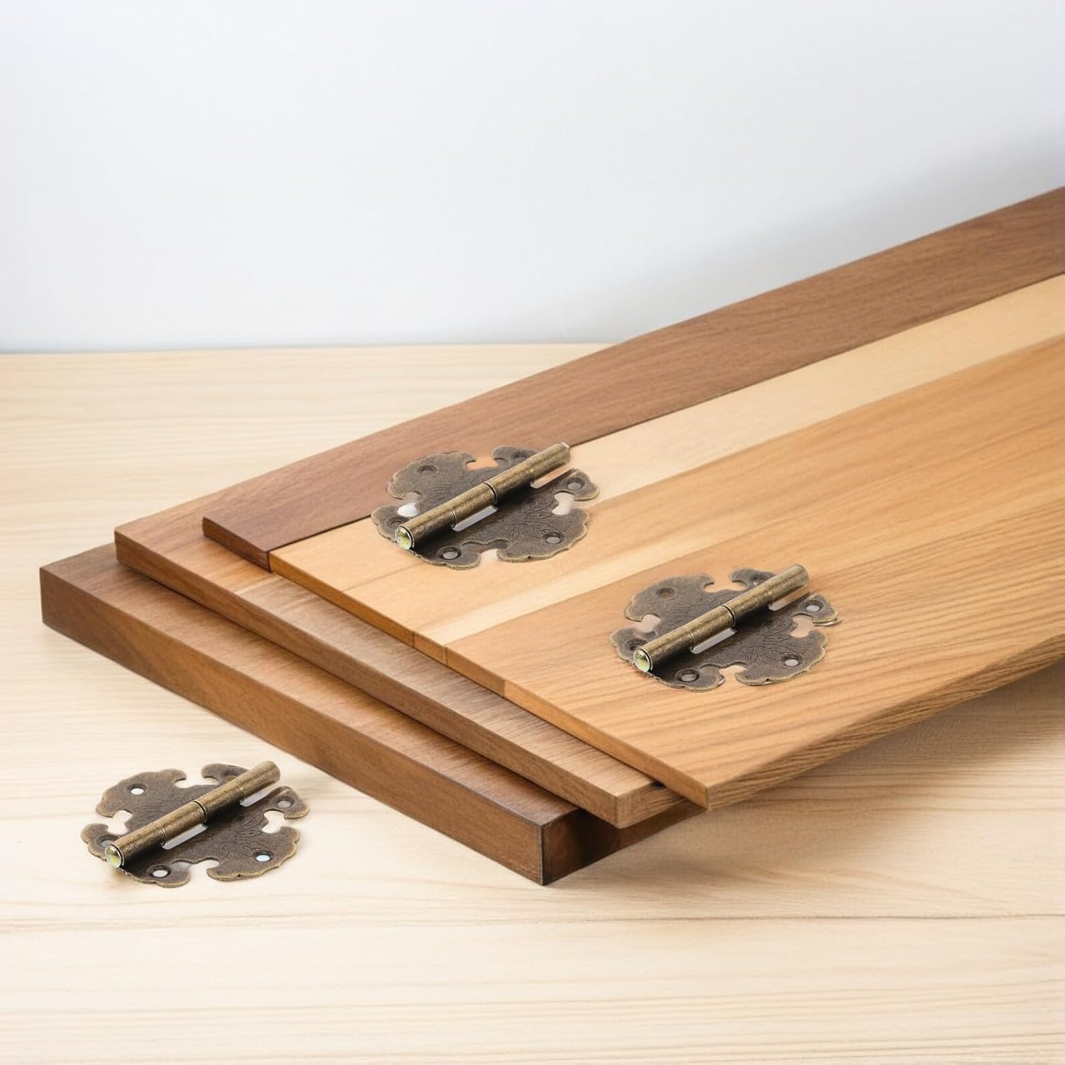 VILLCASE 20pcs Antique Bronze Cabinet Hinges for Wooden Boxes Vintage Engraved Decorative Hinges with Screws, Retro Cabinet Door Replacement Hardware for DIY Craft Projects