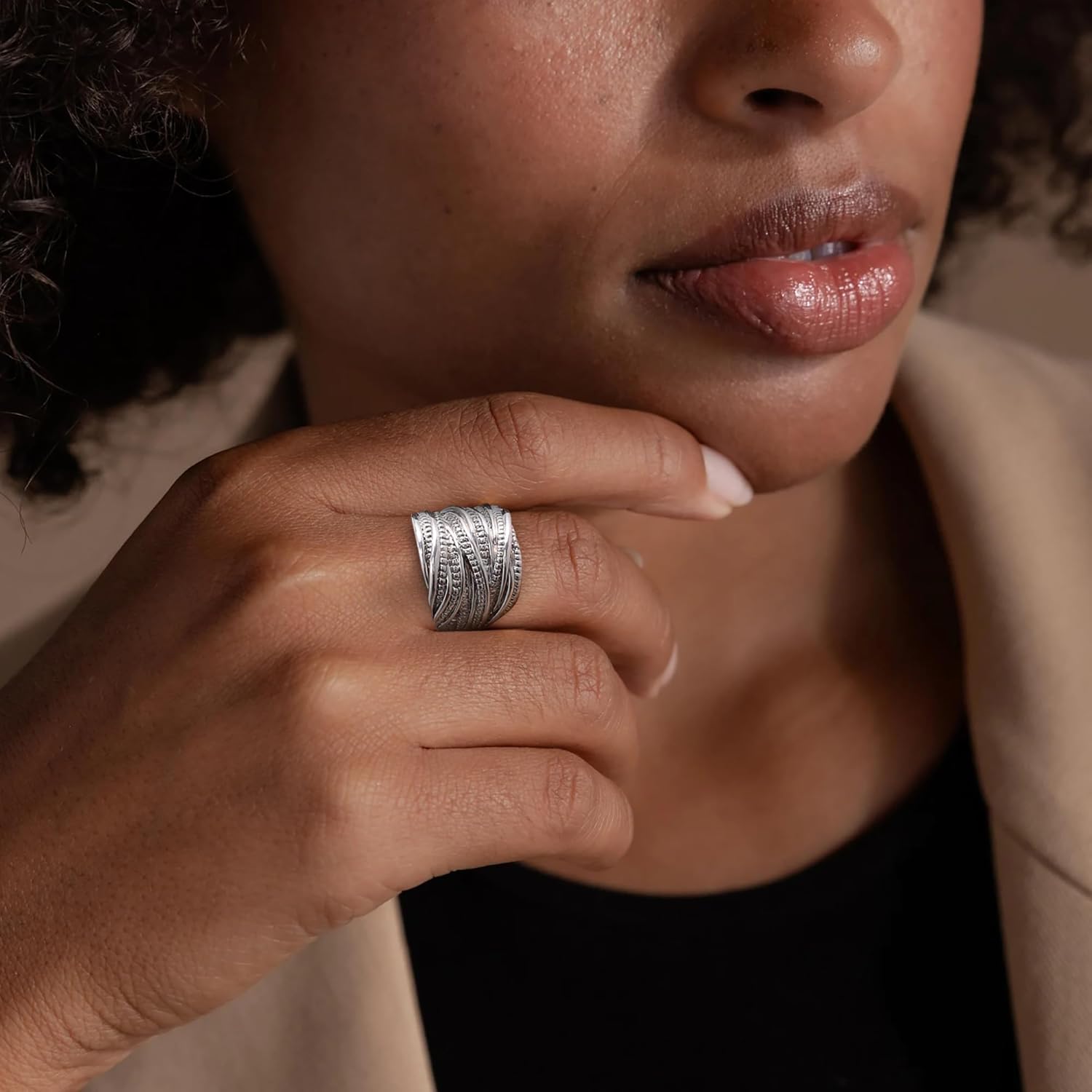 Mytys 2 Tone Intertwined Crossover Statement Ring Fashion Chunky Band Rings for Women Wide Index Finger Rings Costume Jewelry - Image 5