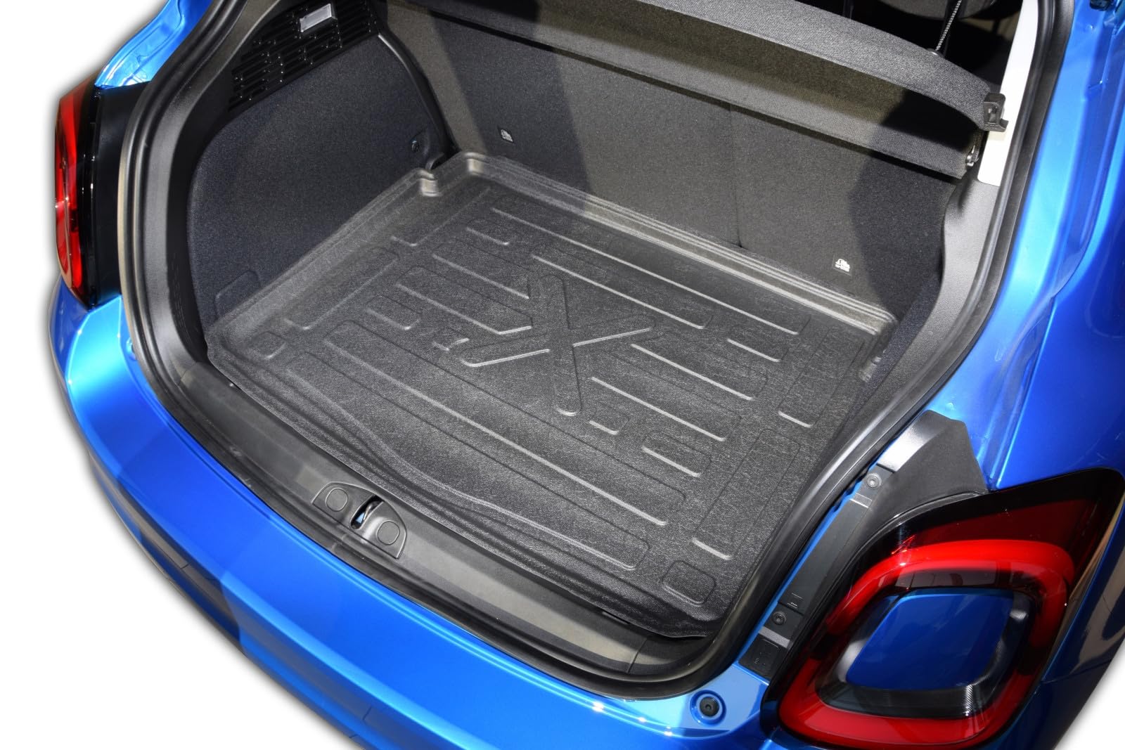 SCOUTT Vasca Bagagliaio per Fiat 500X 2014-2024, in TPE su Misura, Proteggi Baule con Bordo Alto 4 cm, Antiscivolo, Inodore