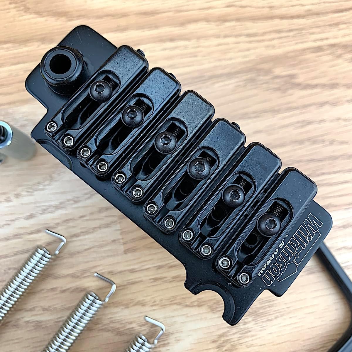 Wilkinson/Gotoh VS-100N Tremolo, Black