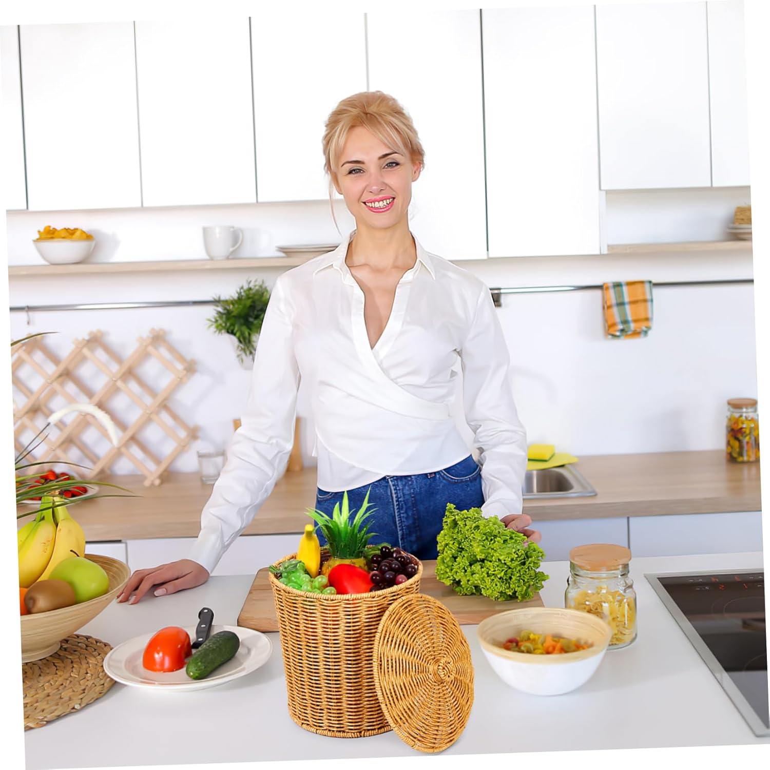 VICASKY Woven Laundry Basket with Lid PP Storage Bin for Clothes and Bedroom and Living Organizer Portable and Stable Home Storage