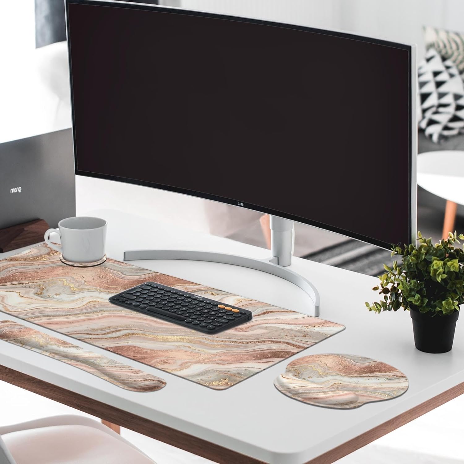 Britimes Marble Gold Pink Keyboard Mouse Pad Set Abstract Glitter 4in1 Large Mousepad+Keyboard Wrist Rest+Mouse Wrist Rest+Coaster Ergonomic Design for Home Office Computer 35.4x15.7 inches
