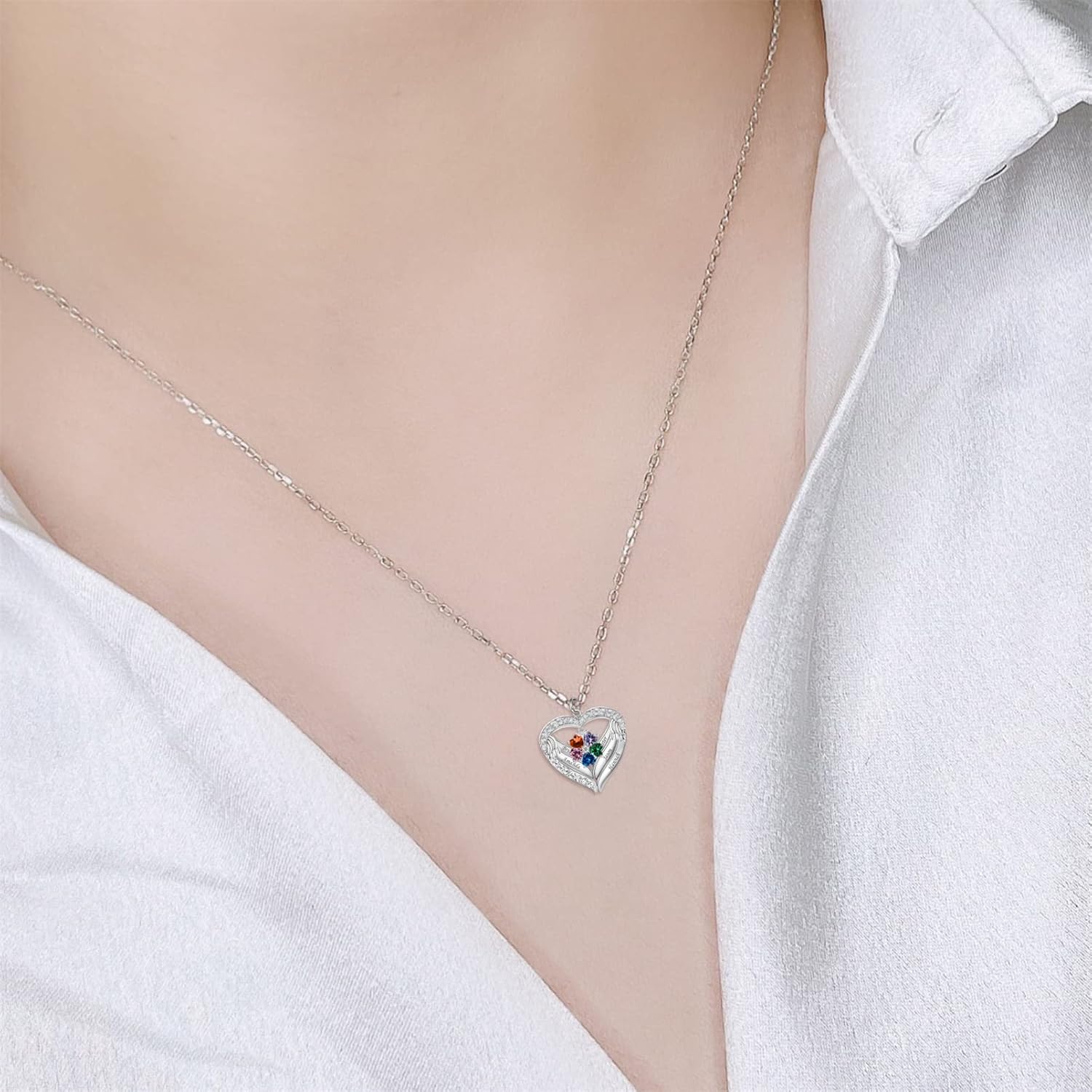 Personalized Mothers Necklace with 1-6 Names and Simulated Birthstones Custom Heart Pendant Necklace for Mom Personalized Mother Necklace for Christmas - Image 3