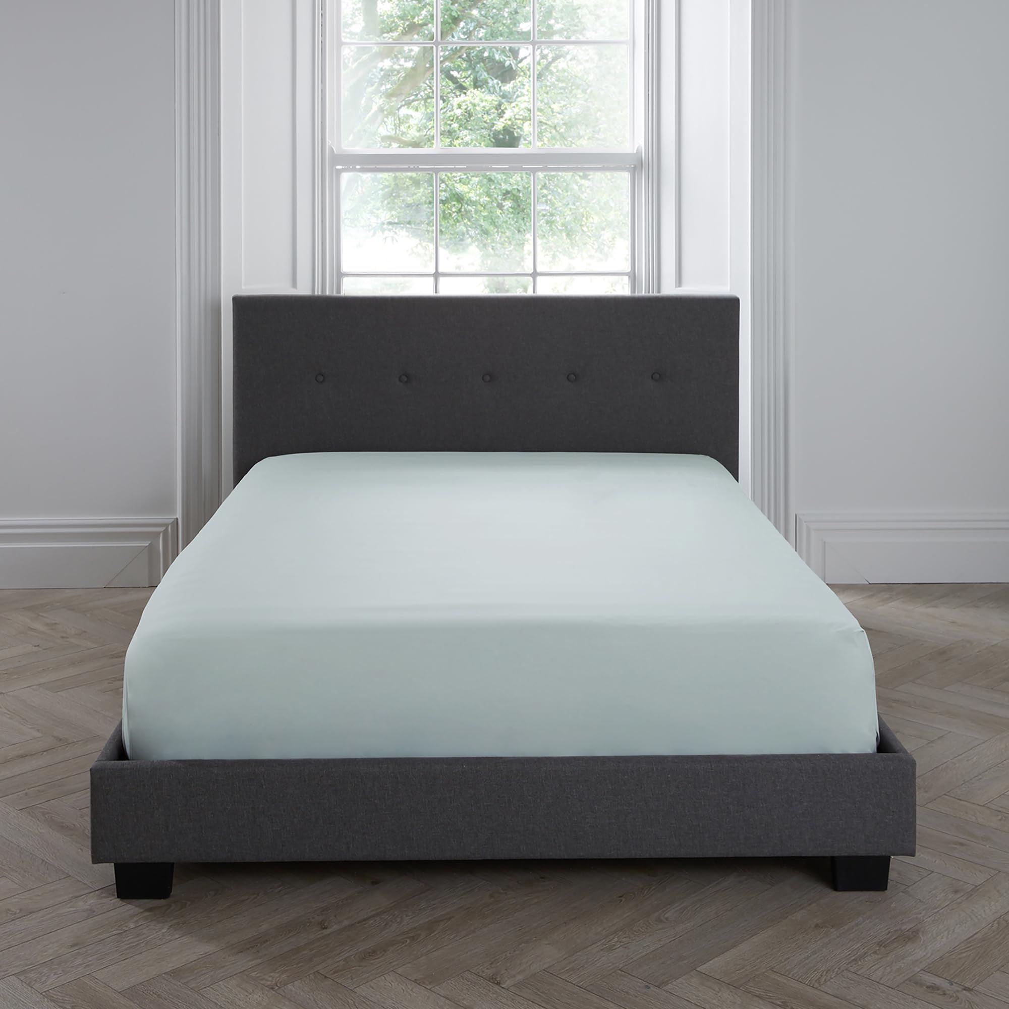 Serene - Zwykłe barwione - łatwe w pielęgnacji prześcieradło z gumką 32 cm - łóżko super king size w kolorze zielonym