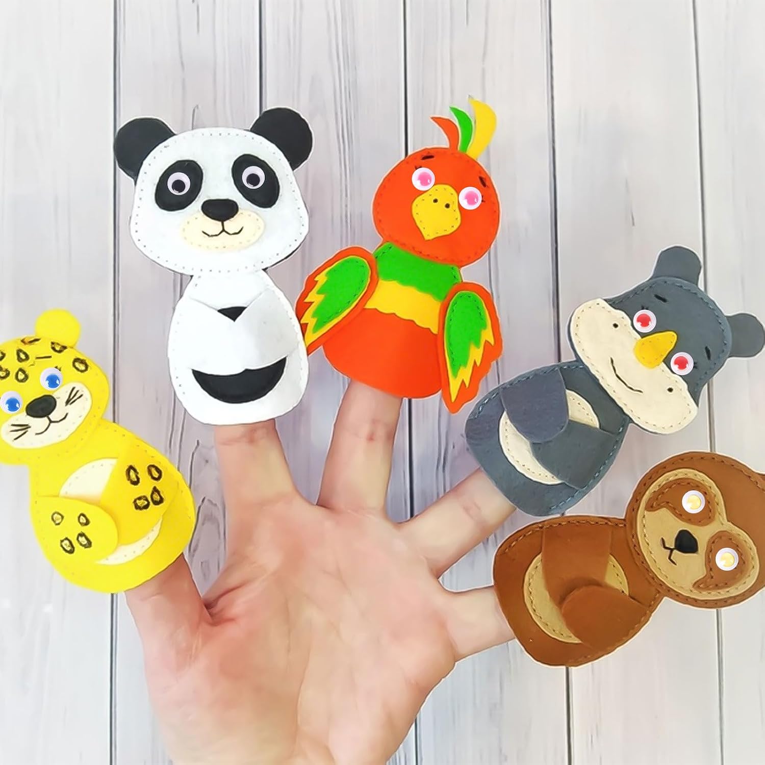 CCINEE 1500pcs Googly Eyes Self Adhesive for Crafts, Round Wiggle Eyes Assorted Sizes 4 to 15mm for Animate Puppets, Chair, Photos, Drawings, DIY Decorations