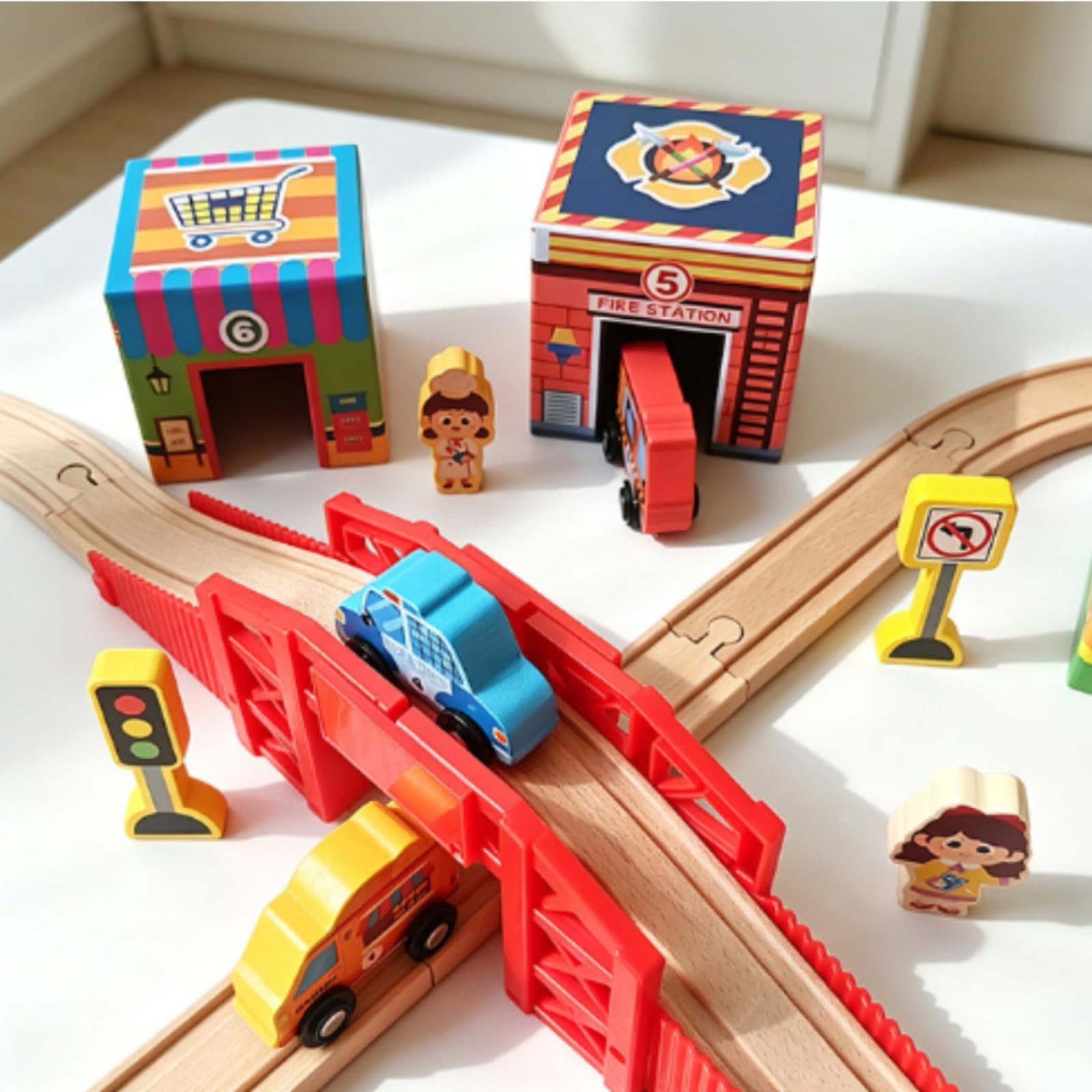 kowaku Set Juego Transporte para Apilar Colorido, Juguete Tráfico Apilable con Edificios Dibujados, sin Electricidad