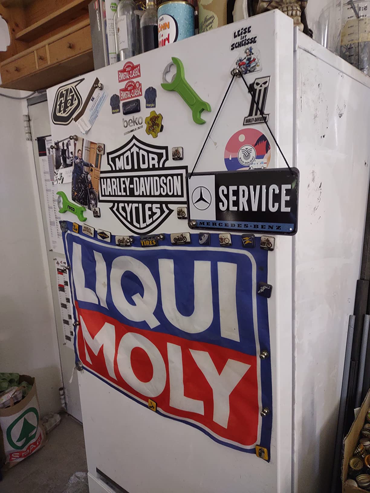 Retro Blechschild „Genius At Work“ – 10x20 Cm, Metall, Ideal Für Gamer-Zimmer Oder Büro Als Deko Oder Geschenk