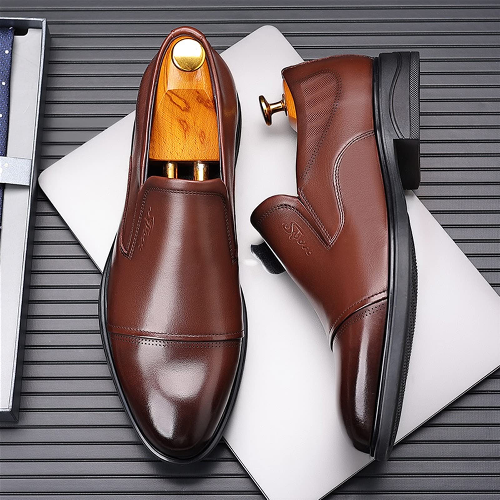 CARZE Scarpe in Pelle da Uomo in Pelle Traspirante da Uomo d'Affari, Scarpe da Uomo Britanniche, Scarpe Casual da Cerimonia Scarpe Eleganti da Uomo(Brown,38)