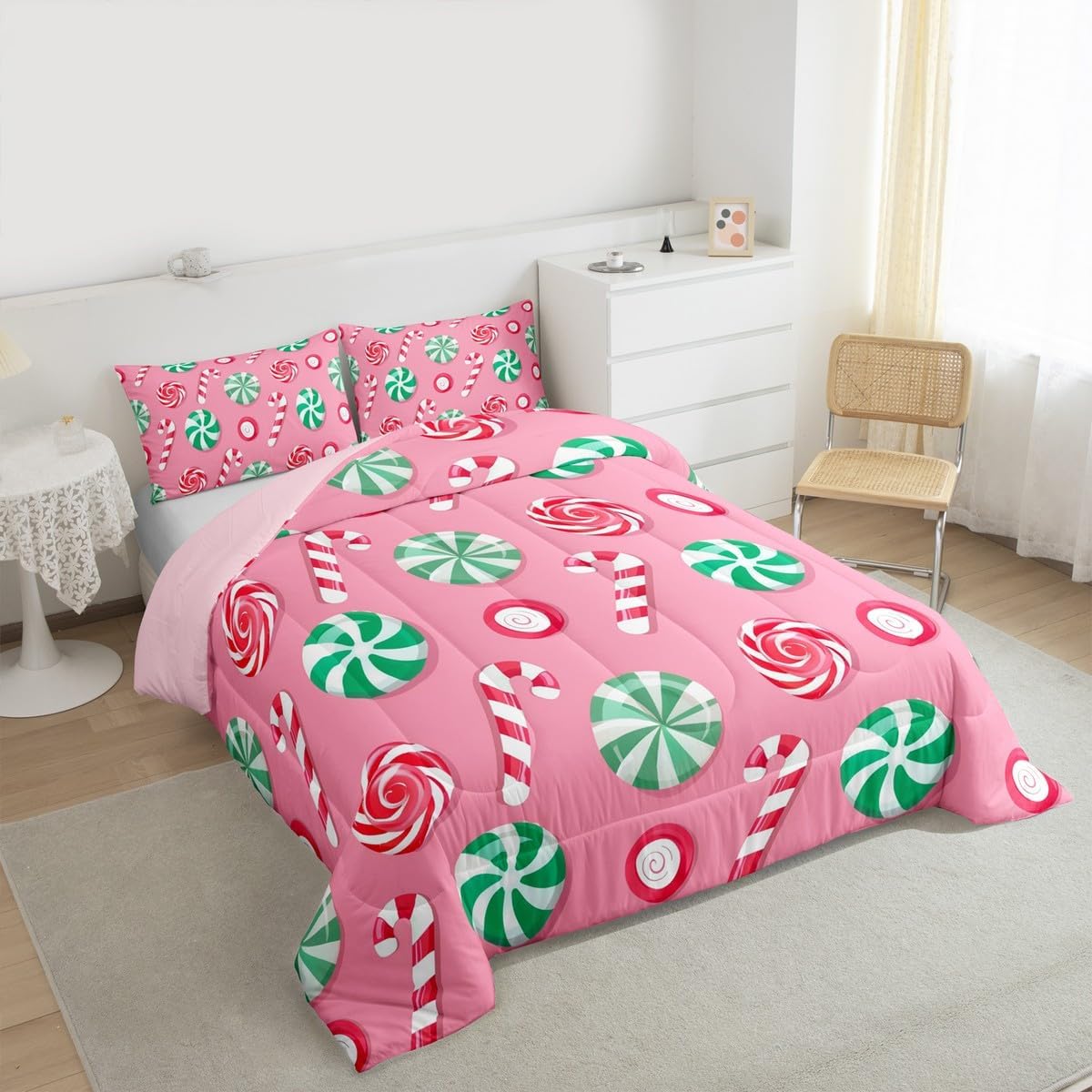 Feelyou Christmas Comforter Set Queen Size Candy Bedding Set for Kids Boys Girls Xmas Theme Duvet Quilt Bedroom Decor Microfiber 3 Pcs with 2 Pillow Cases