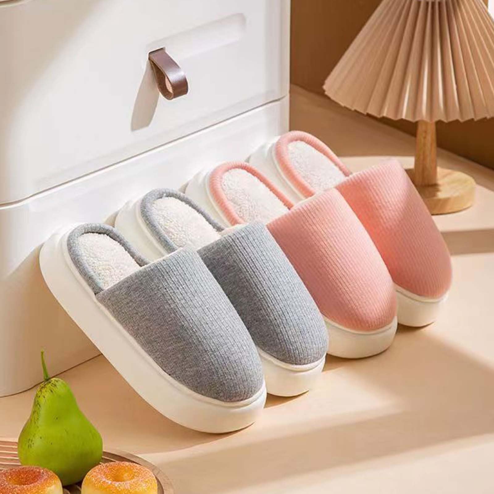 Générique Chaussons Femme Cadeau Pantoufle Ete Chausson Homme Polaire Anti Chute Personne Âgée Mule Personnalisé Bottine Animaux Chaud Claquettes Femmes Laine Chaussures 42 Espadrille Hiver Talon