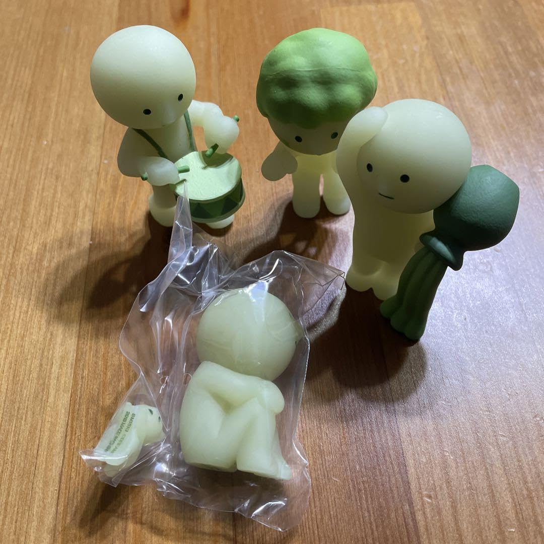 Amazon.co.jp: スミスキー シリーズ4種セット 蓄光 : DIY・工具・ガーデン