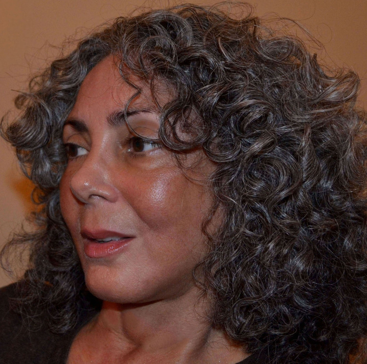 Monear Amazon.com: Stephenie Monear-Schlinder: books, biography, latest update