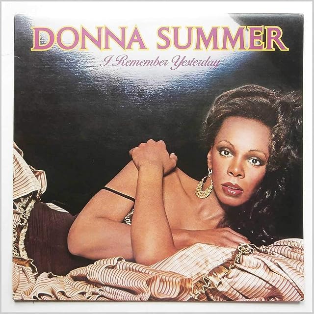 I Remember Yesterday por Donna Summer, capa do álbum