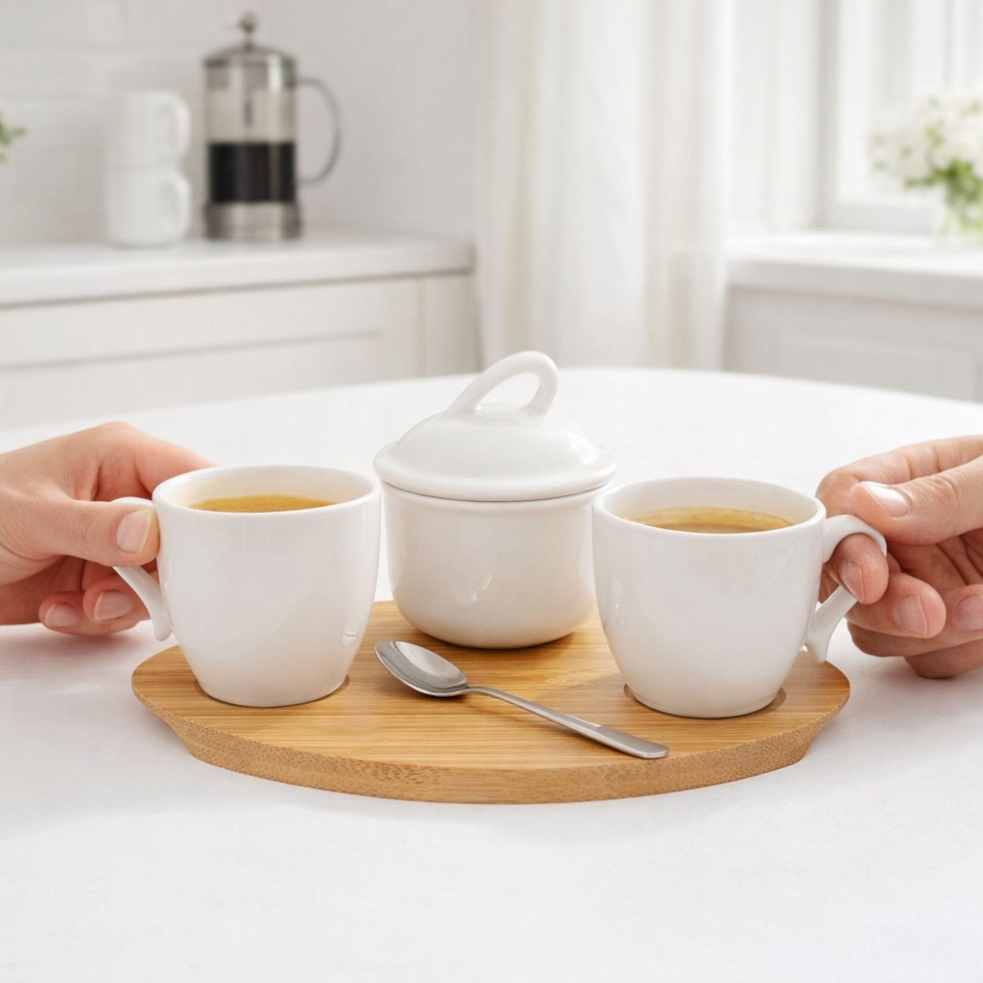 NAMAI - Set di 2 Tazzine Da Caffe, 1 Zuccheriera e 1 Vassoio in Bamboo, New Bone China, Adatte in Lavastoviglie e Microonde, Idea Regalo
