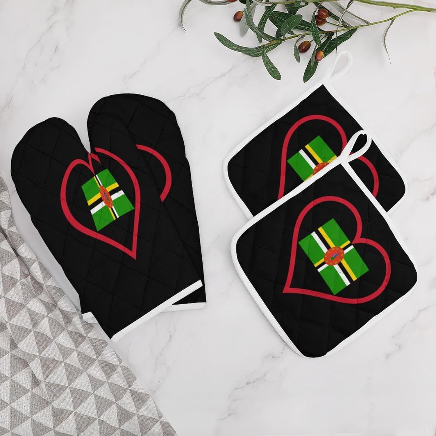 I Love Dominica Red Heart Oven Mitts and Pot Holders 4Pcs Set Heat Resistant Cooking Mitts Hot Pads