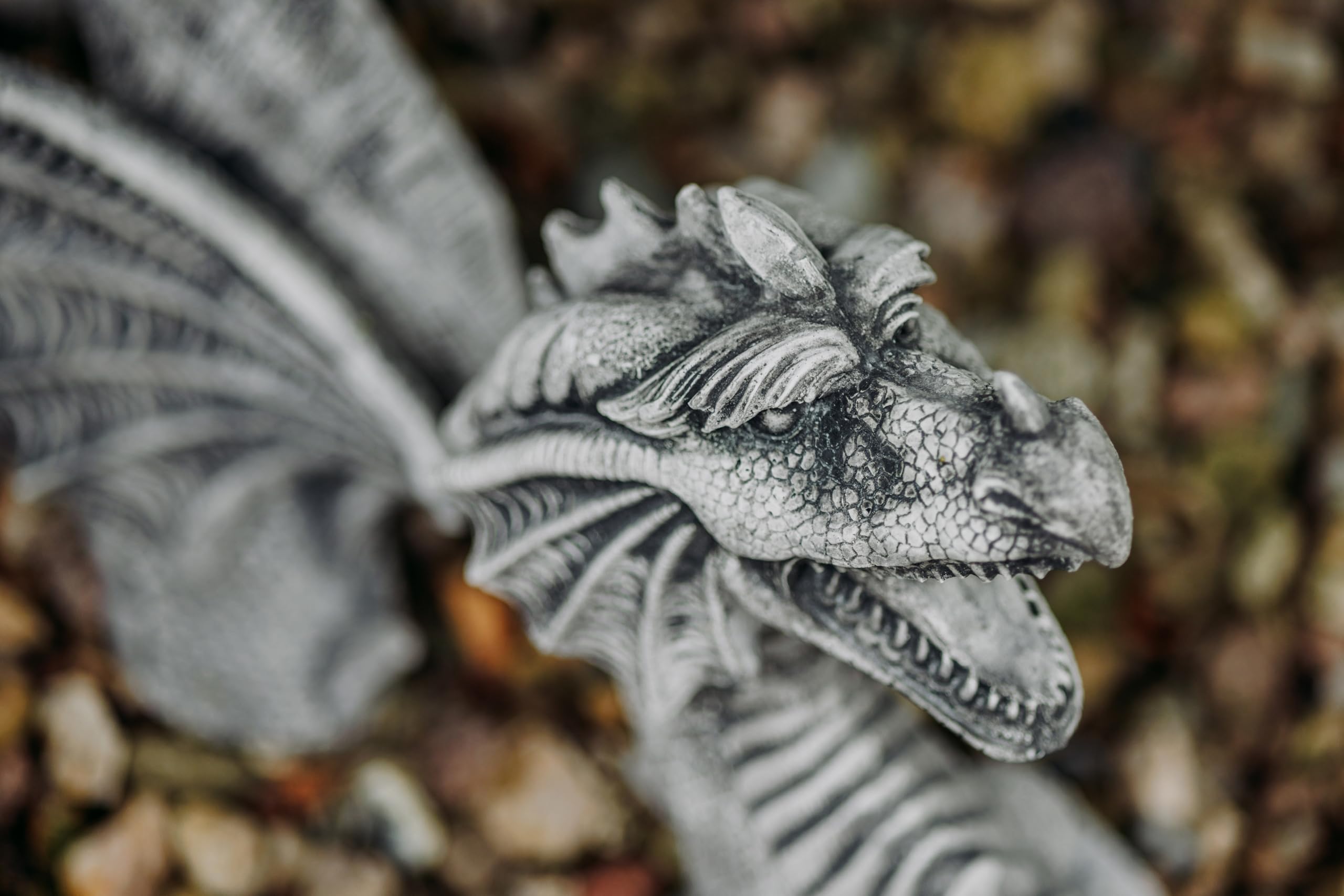 gartendekoparadies.de 3-teiliger Drache, Steinfigur, H. 35 cm, 11 kg, Grau, frostsicher aus Steinguss für Außenbereich