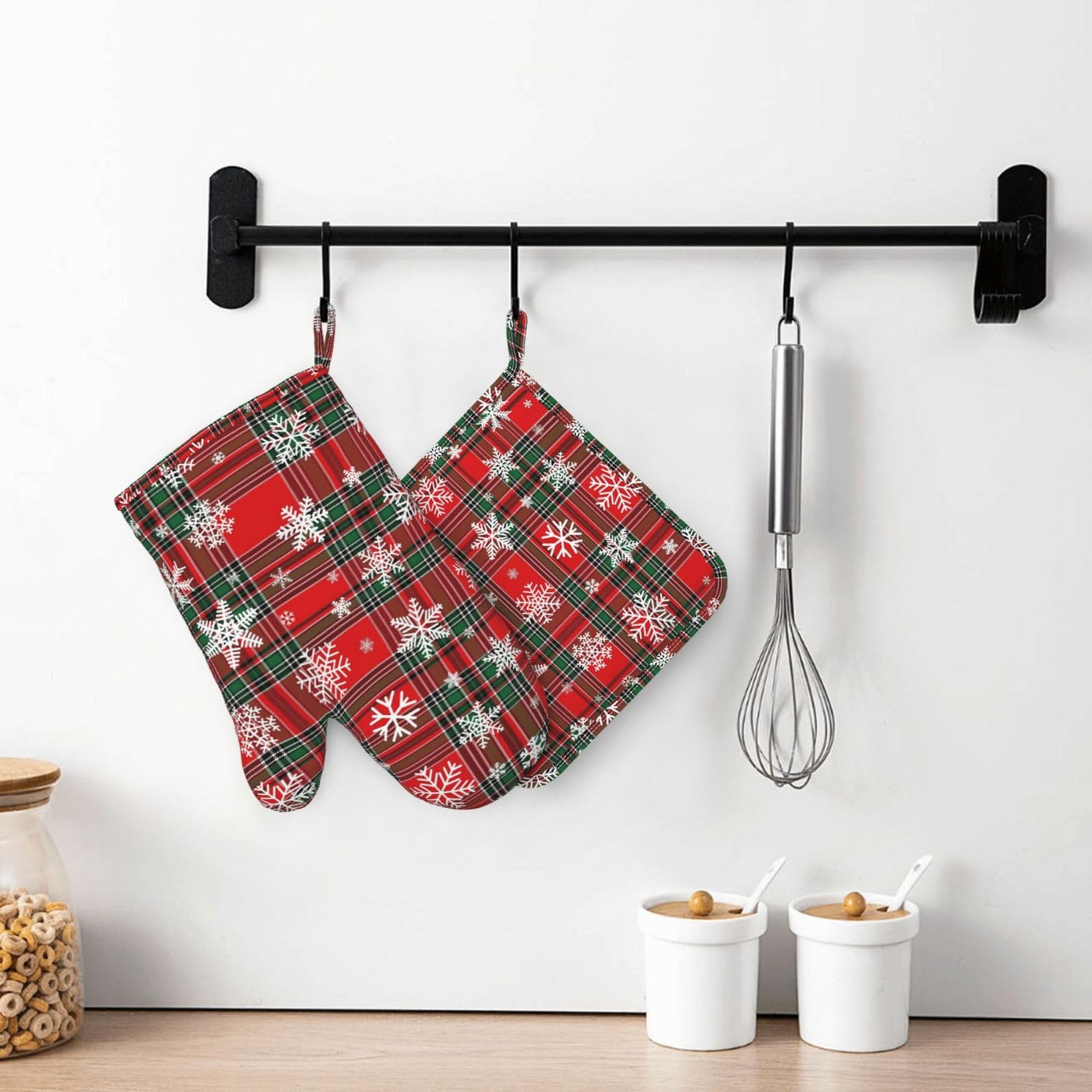 Ofenhandschuhe und Topflappen-Set, weihnachtliche Schneeflocke, 4 Stück, rot und grün kariert, Silikon-Ofenhandschuh für Küche, hitzebeständig, Büffelkariert, Ofenhandschuhe und Topflappen