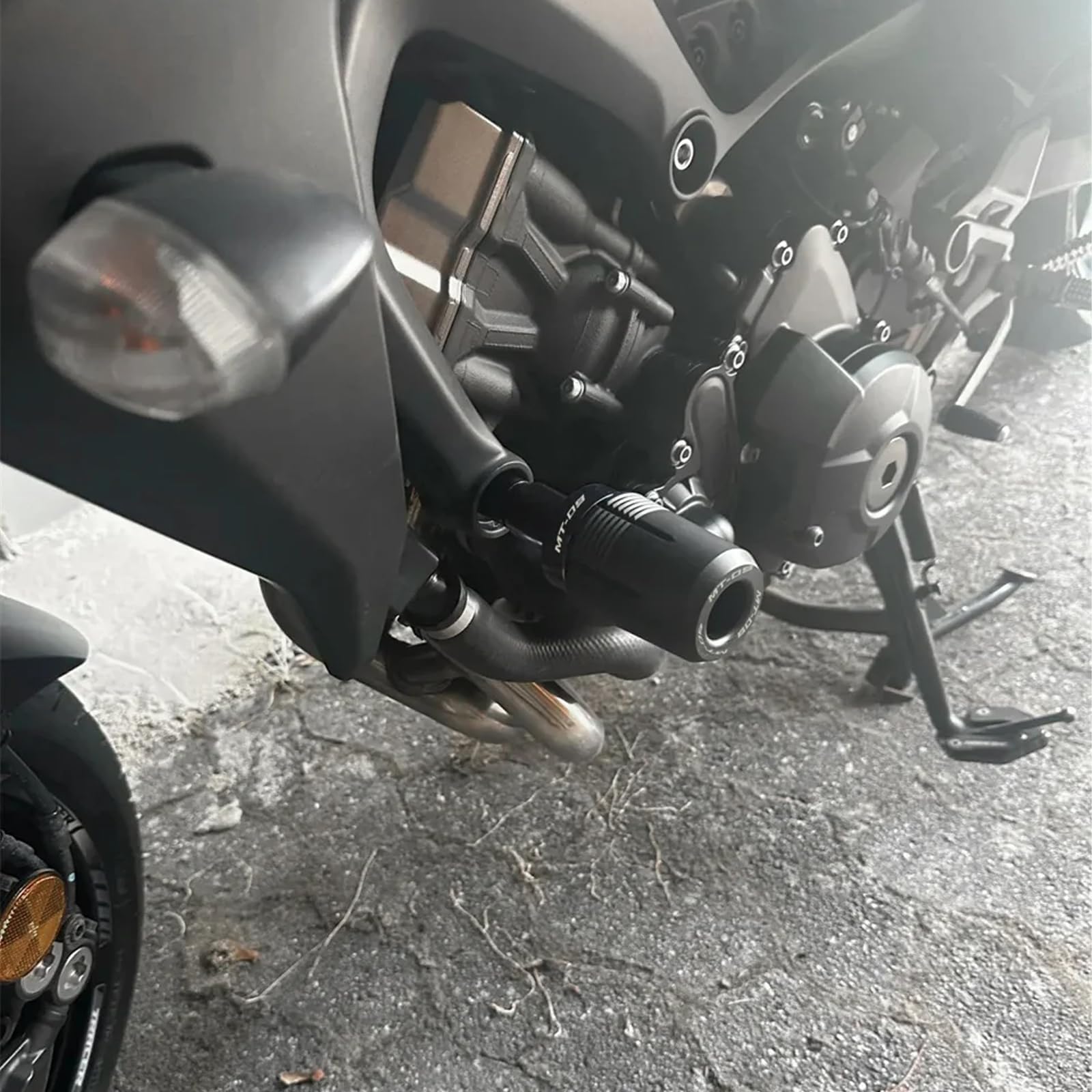 Accessoires de Moto pour MT09 MT 09 MT-09 MT-09/SP 2021-2023 2024 Curseurs de Cadre Protection du Cadre Moteur Protection Contre Les Chutes Crash Block