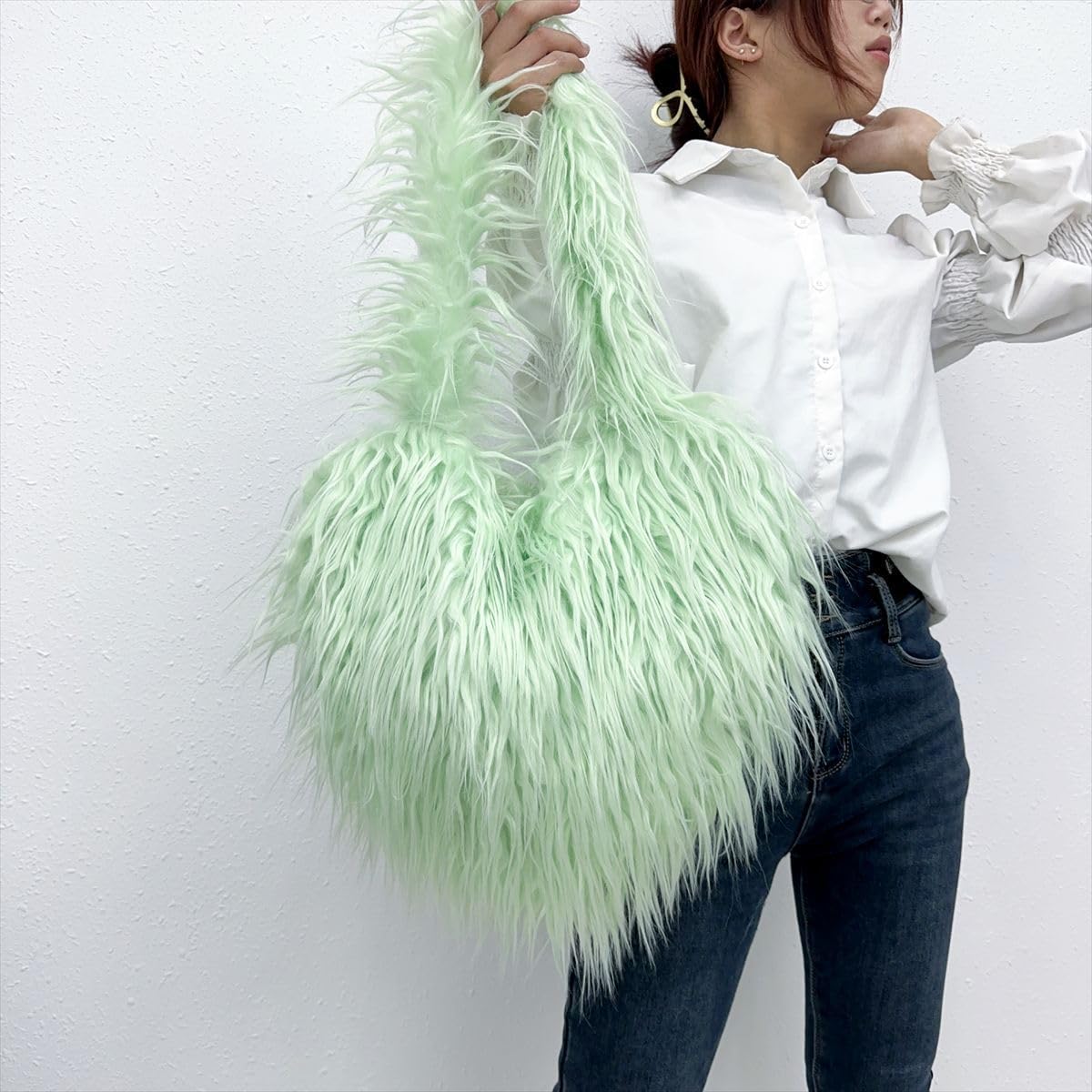 Solyinne Women's Faux Fur Shoulder Bag Fleece Retro Hobo Handbag Fluffy Crossbody Bag Bag Love Shape Solid Color Purse Small (19