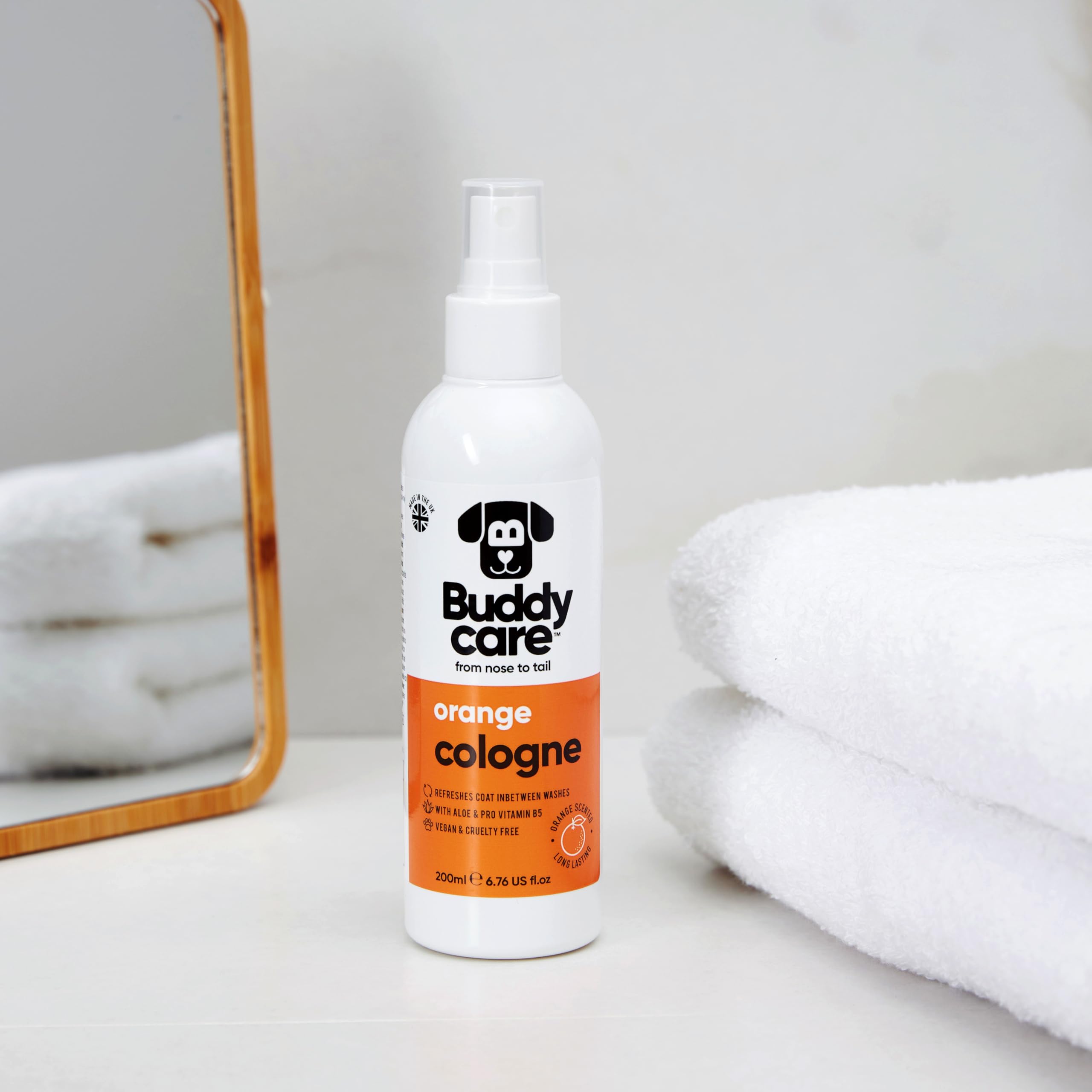 Buddycare Pomarańczowe perfumy dla psów, owocowy, odważny zapach, chłodzi między praniem psów, aloes i prowitaminą B5 (200 ml, 1 sztuka)
