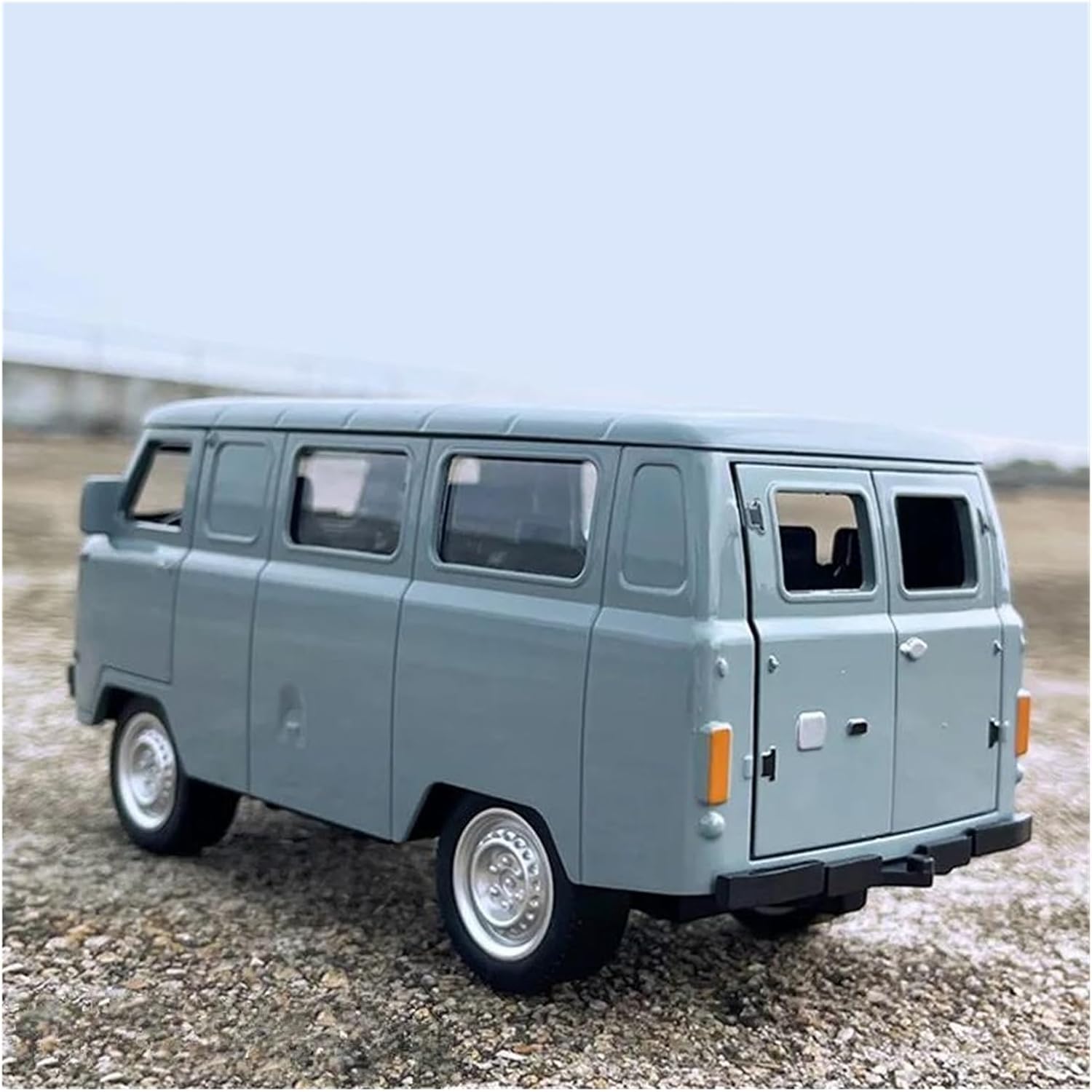 Scale car Model 1/18 for Traveler Alloy Traffic Bus Car Model Diecast Metal City Tour Vehicle Collectible Souvenir Suitable for Decoration(Red)