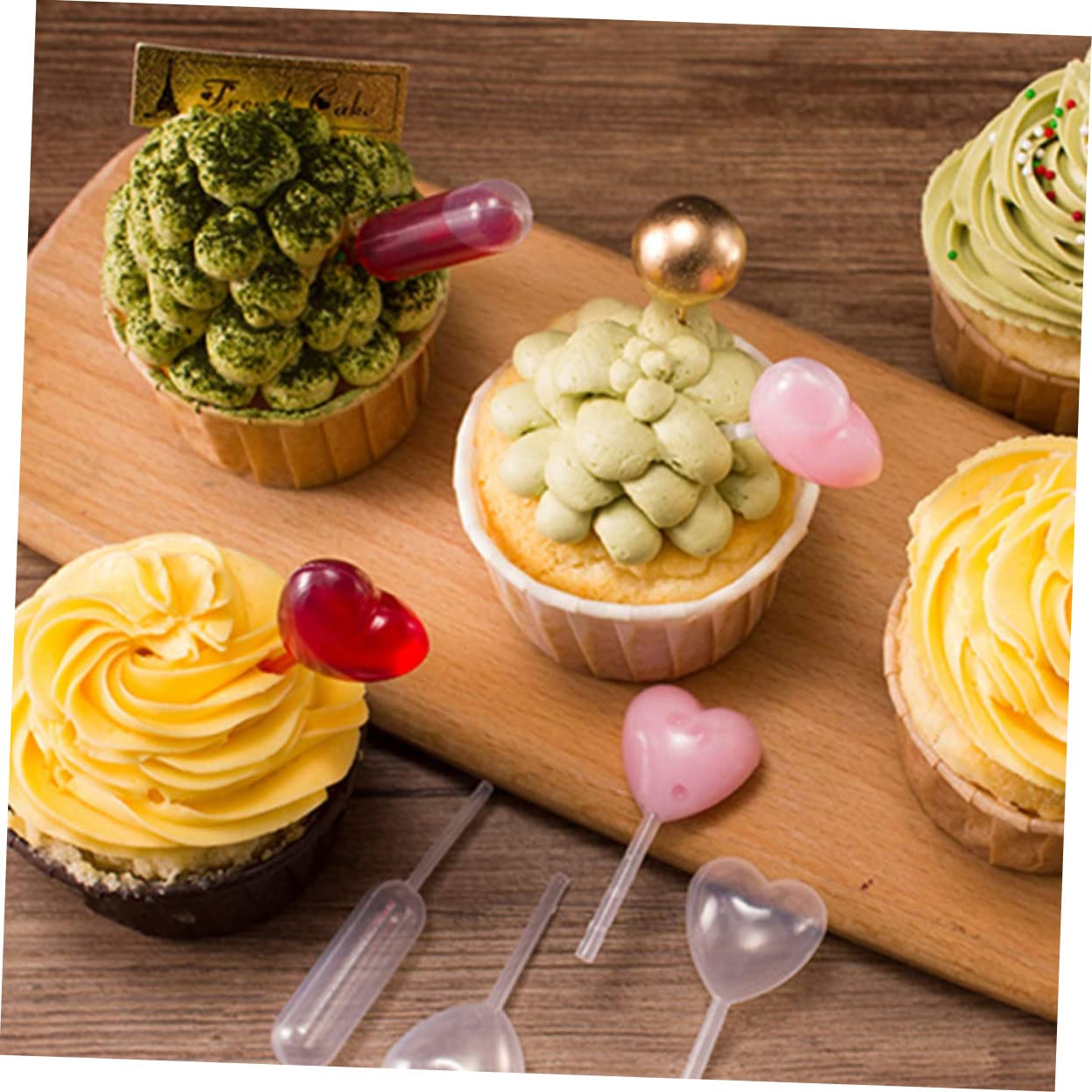 OUNONA 200pcs Cupcake Transfer Pipette Creative Squeeze Droppers for Baking Gelatin and Flavor Infusion Easy to Use Lightweight Portable