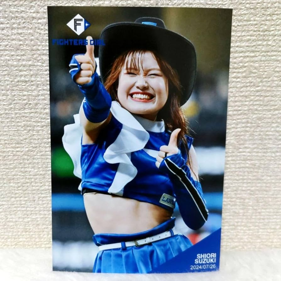 Amazon.co.jp: ファイターズガール ハイライトフォト 鈴木志織