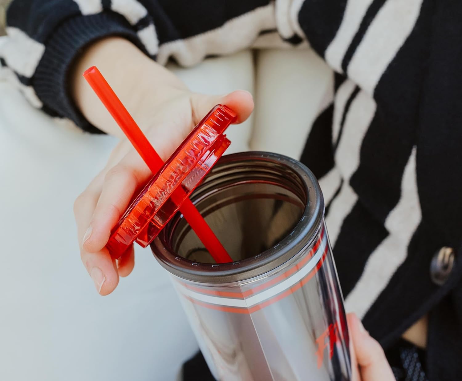 Silver Buffalo Friday The 13th Jason Mask Carnival Cup With Leak-Resistant Lid and Reusable Straw | Holds 20 Ounces - Image 6
