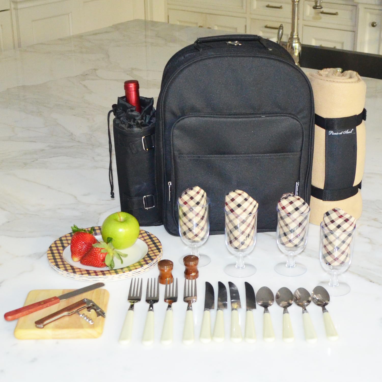 Amazon.com: Picnic at Ascot Original Equipped 4 Person  display picture 3