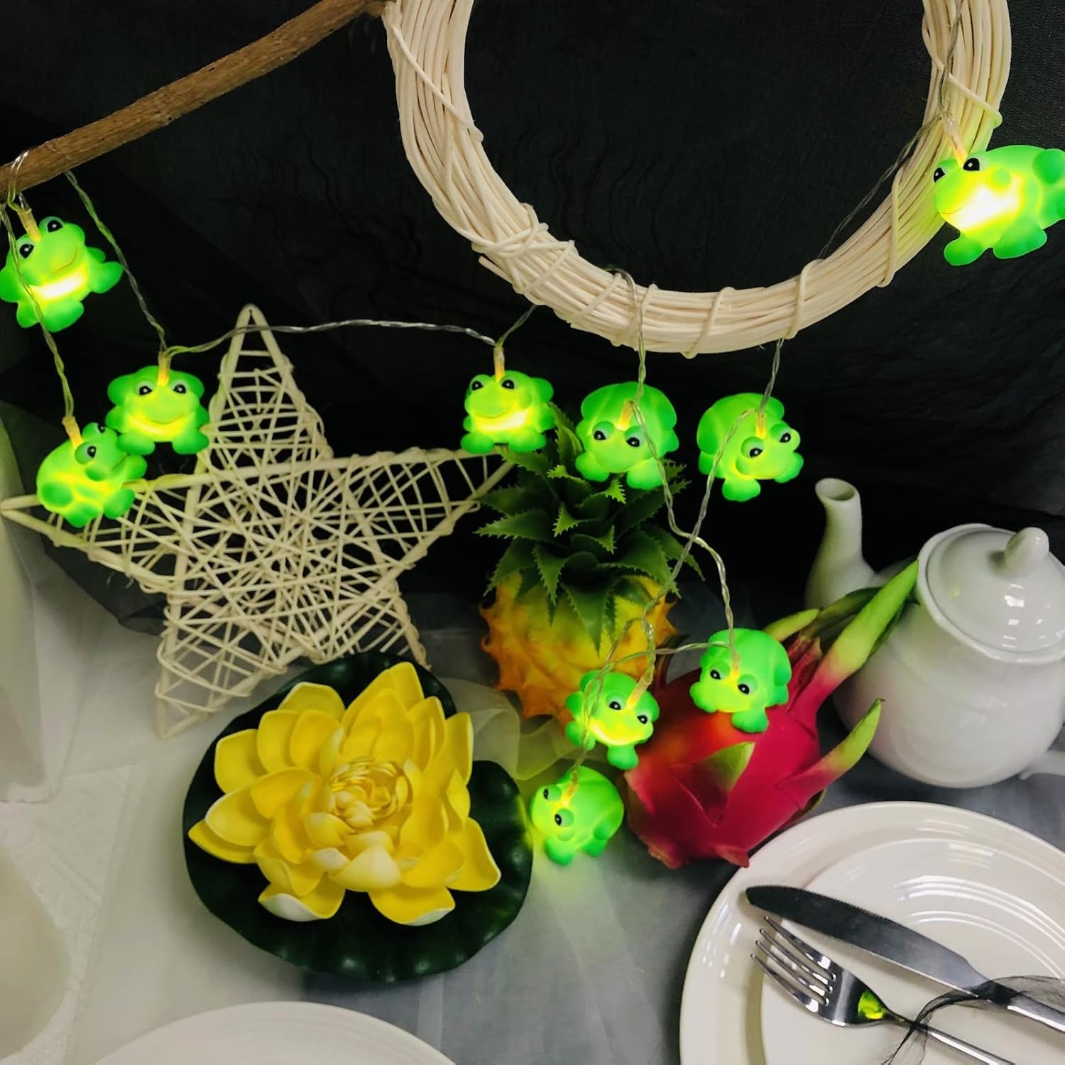 Cute Frog Night Lights Frog String Lights 3M 20LED Bedroom Frog Fairy Lights for Children Bedroom Home Holiday Decortion (USB Operated)