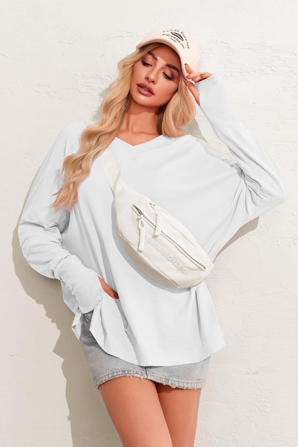 Tankaneo Womens Oversized Long Sleeve Shirts V Neck Tshirts Casual Loose Fit Tunic Tops for Leggings with Thumb Holes - Image 4