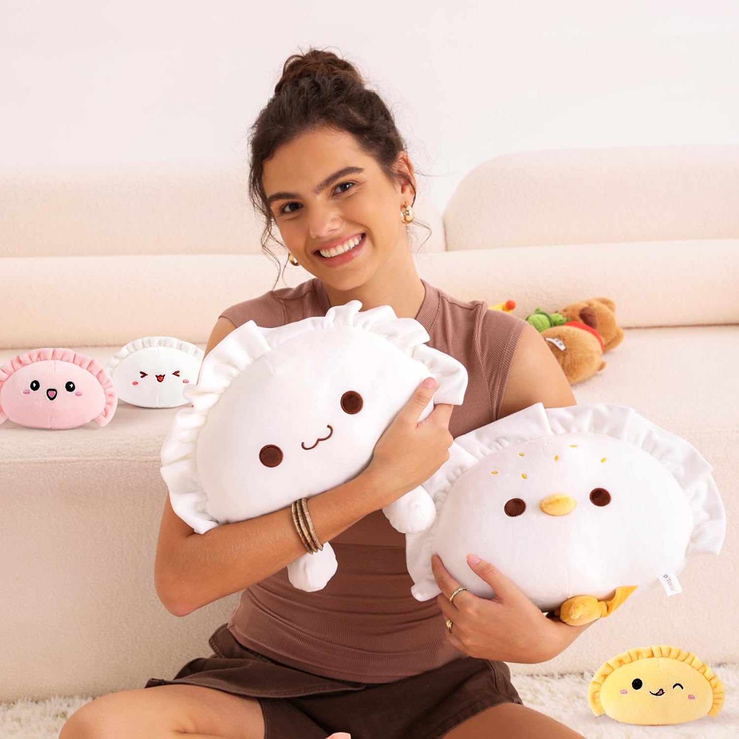 Ditucu Cute Pierogi Pillow Dumpling Plush Mommy 14 inch with 3 Littles 4 inch Family Food Shaped Stuffed Animal Plushies Toys Gifts for Kids