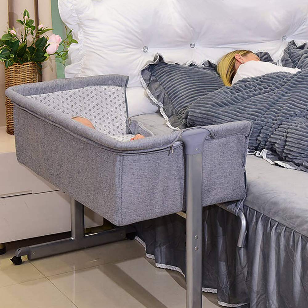 Lit Bébé Cododo, Berceau Cododo Bébé avec Matelas Moelleux et Moustiquaire, Lit Cododo Bebe avec Fonction Pliante et Fixe, Côté Ouvrant et Repliable pour les Bébés de 1 à 36 Mois