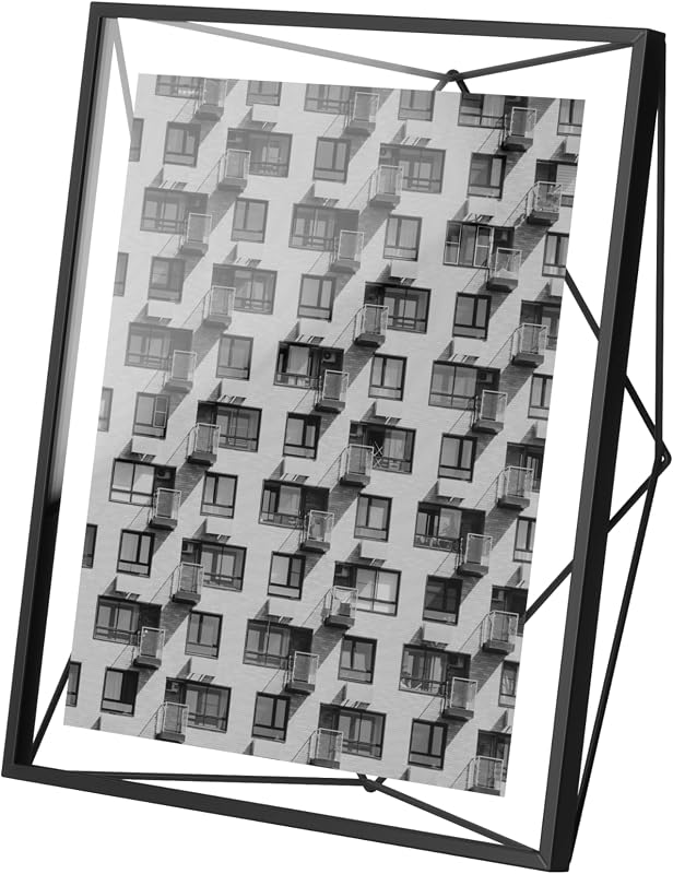 Marco de fotos Umbra Prisma, soporte de pared de metal flotante, 8x10, negro | Construcción de alambre de acero, forma geométrica única, muestra fotos entre vidrio, escritorio o mesa, accesorios incluidos.