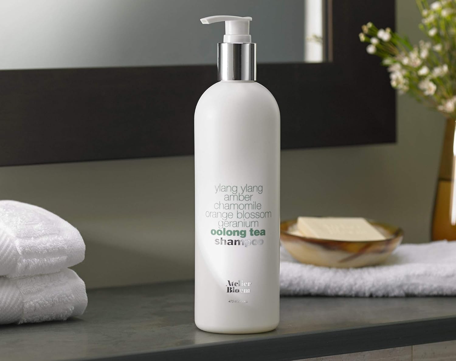 Atelier Bloem Oolong Tea Hydrating Shampoo - 16 oz. - Hotel Collection - Bath & Body - Ylang Ylang, Amber, Chamomile, Orange Blossom, Geranium